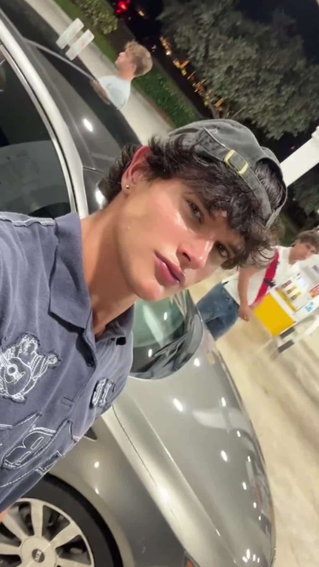 @𝘽𝙇𝘼𝘾𝙆 𝙋𝙄𝙇𝙇