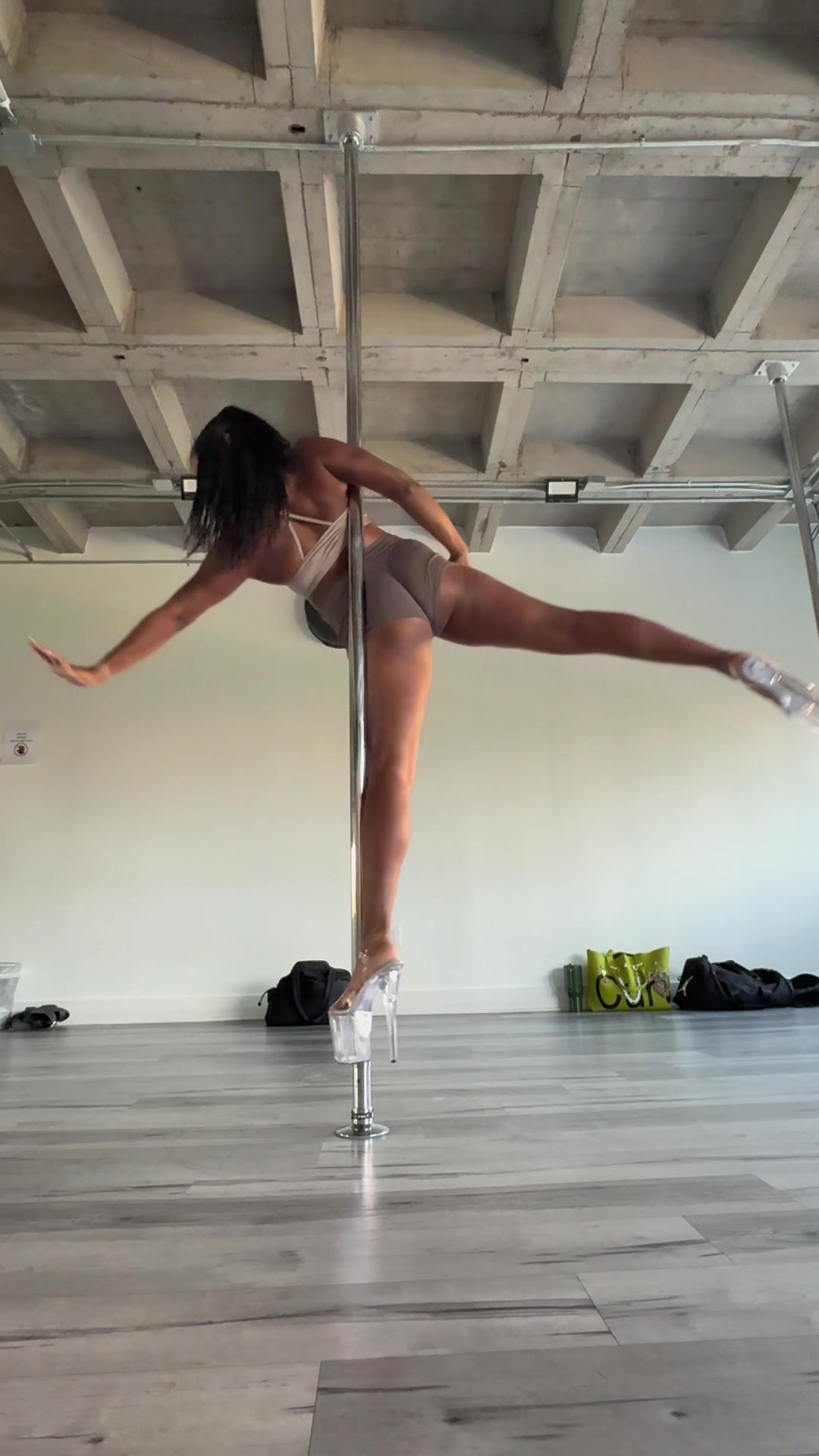 @aspen.pole