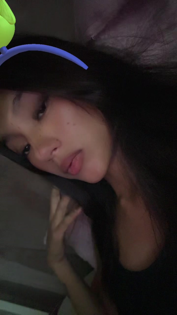 @Valeska🕷️