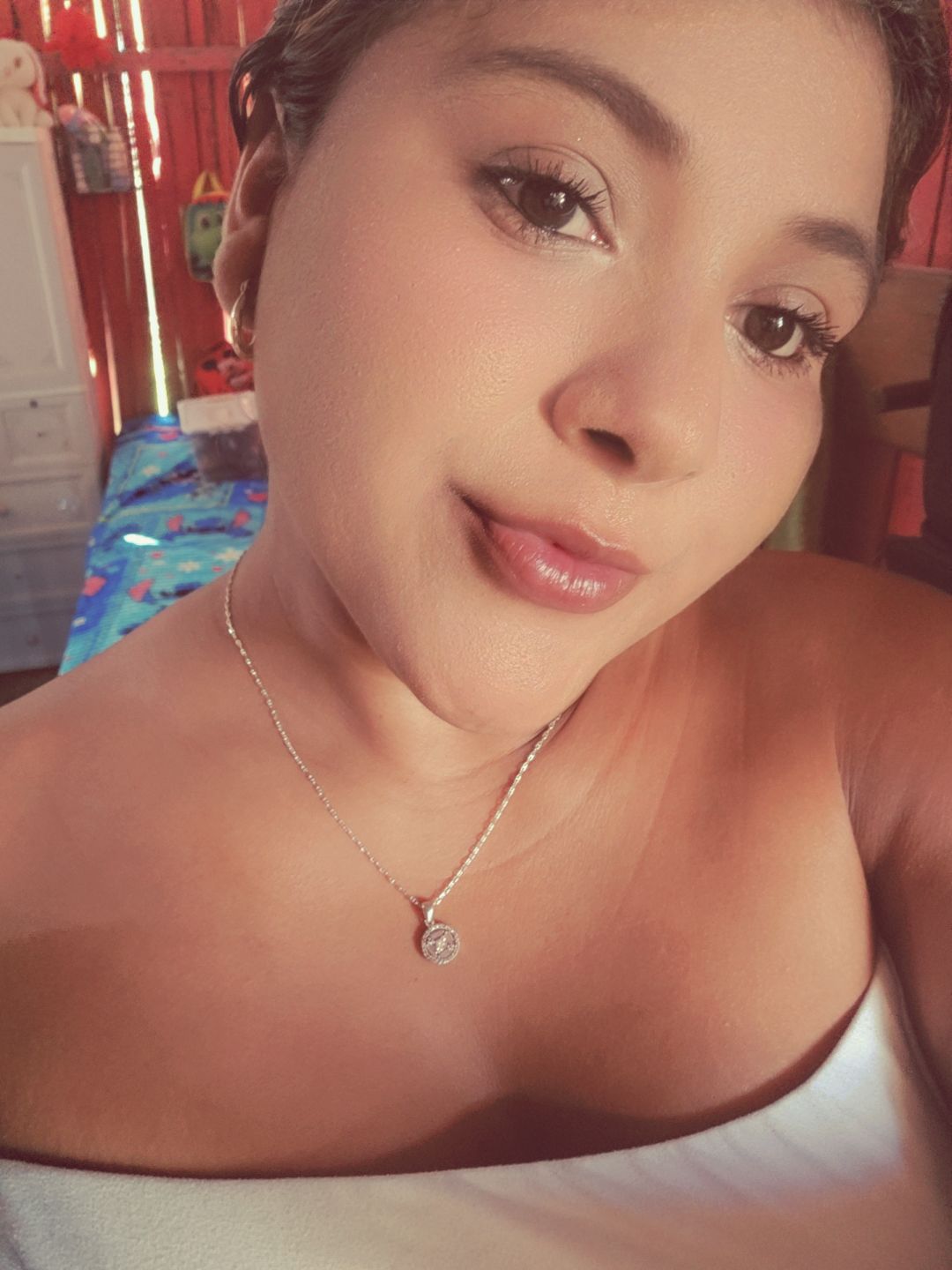 @EvelynHernandez.07/10/00💞🍃🌼