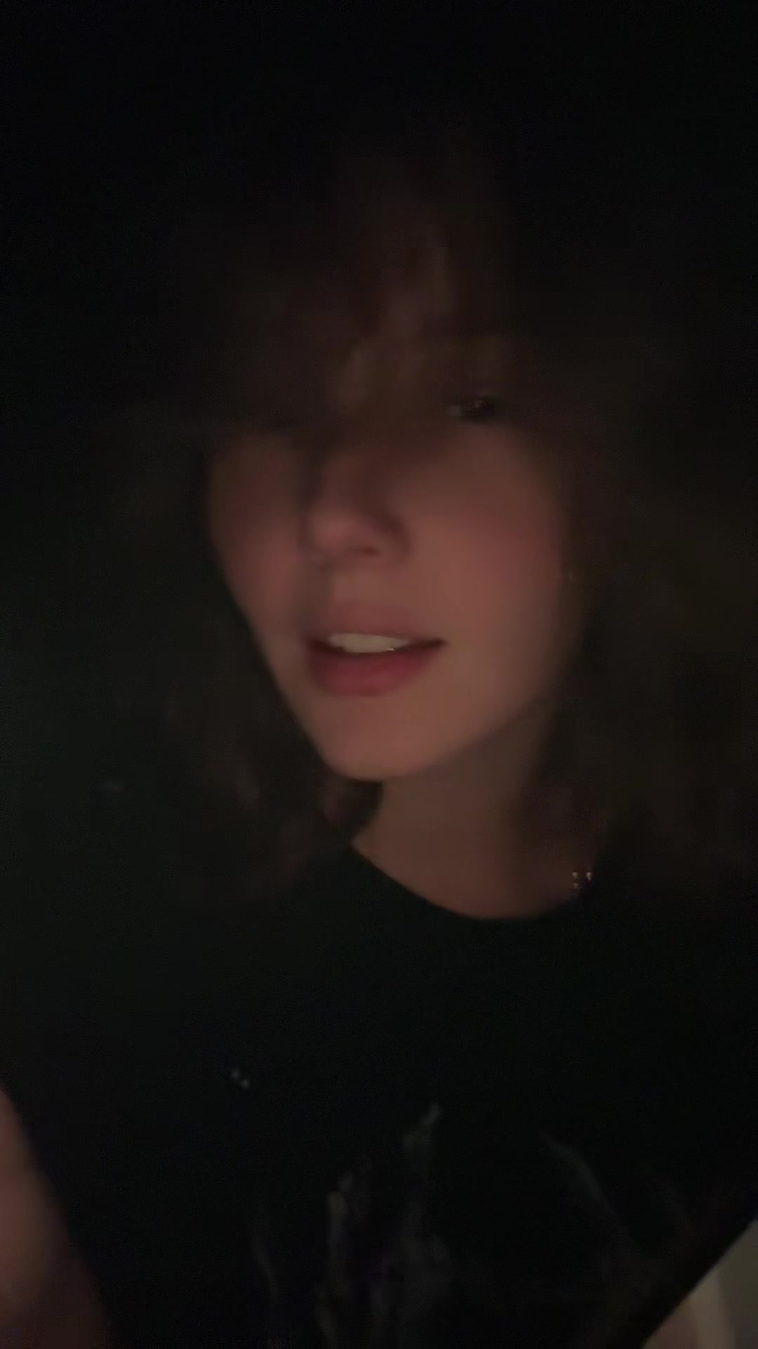 @:3