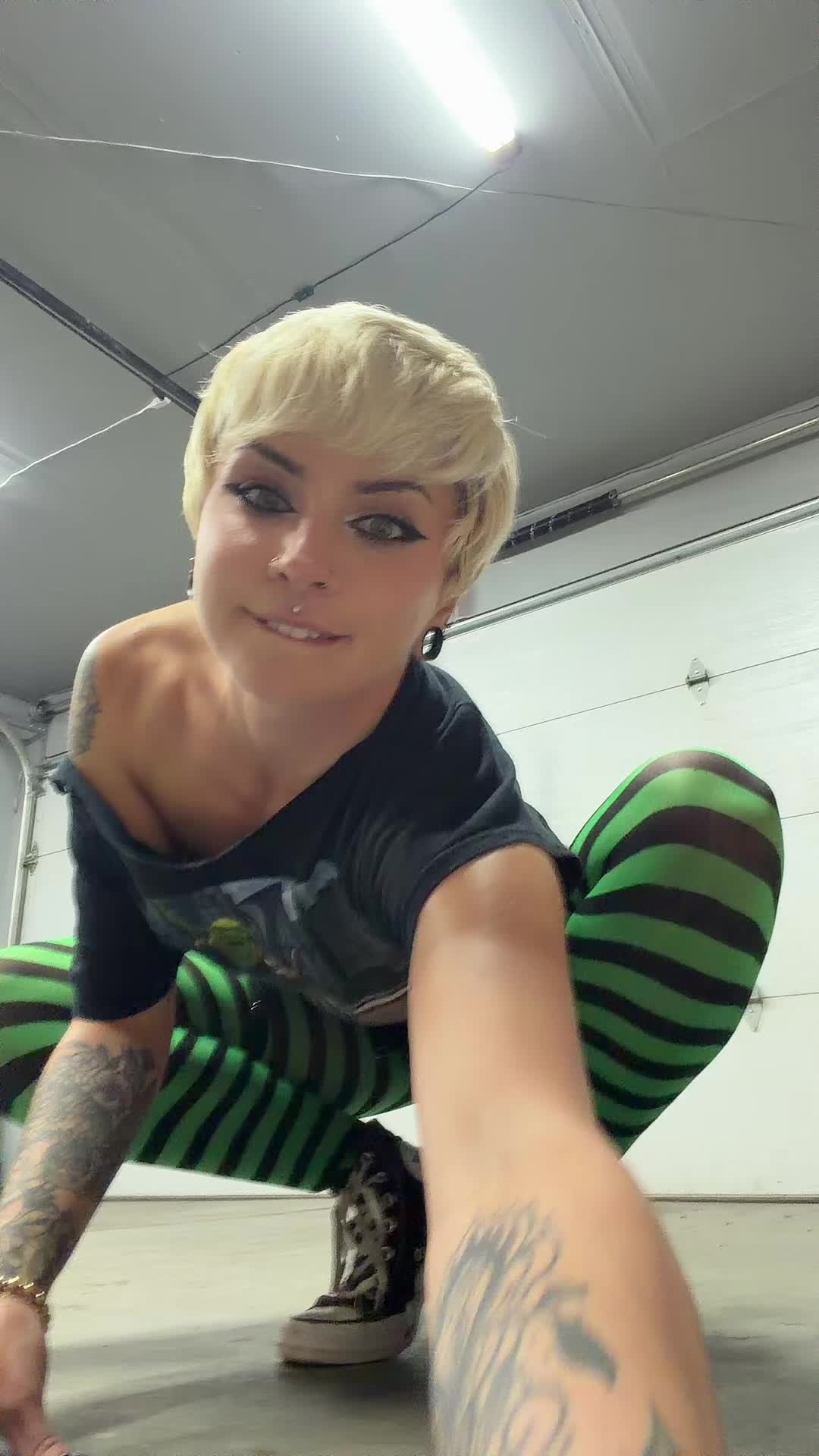 @reeyue