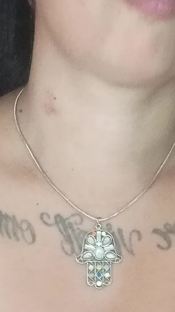 @DebbyMagrebina