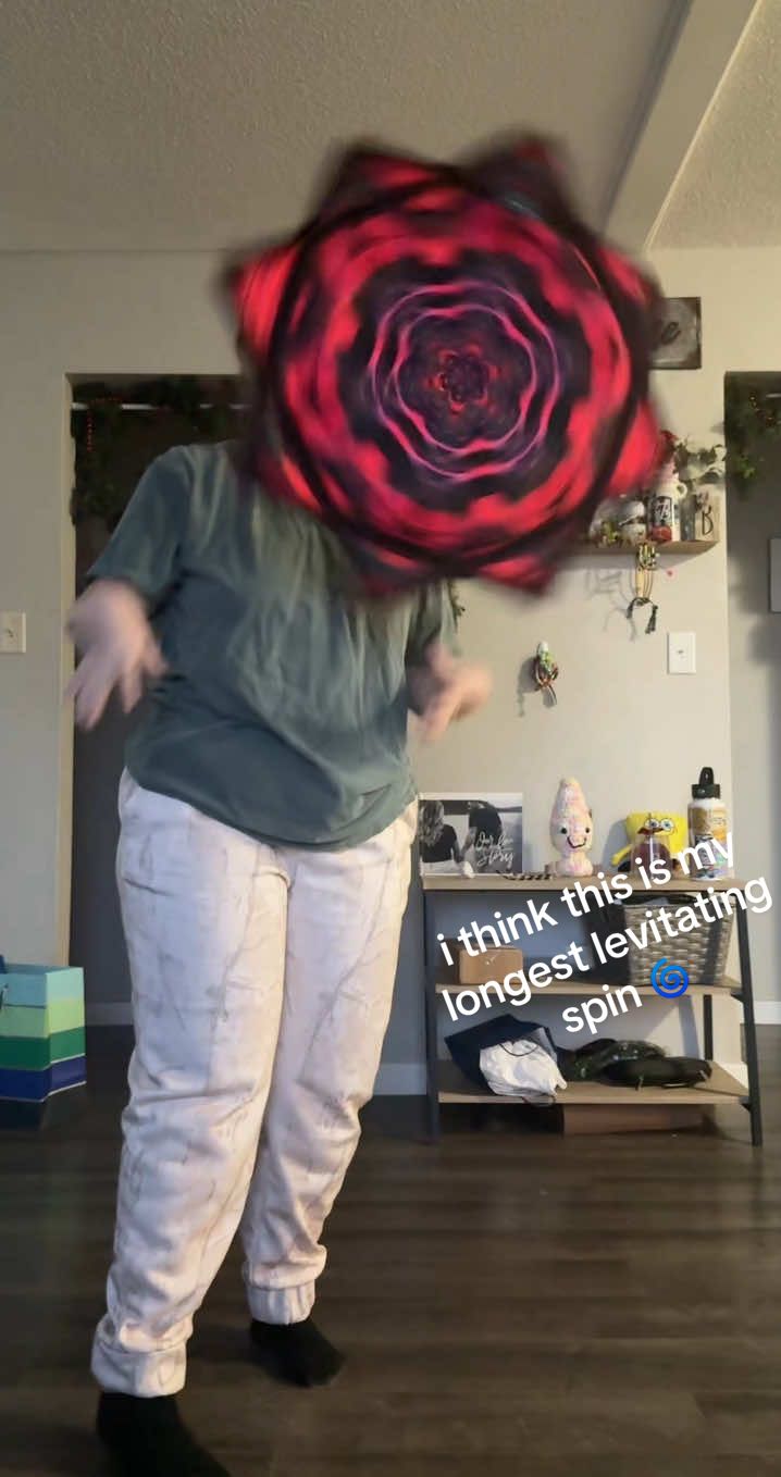 @lo 🧚🏻🌀🦋