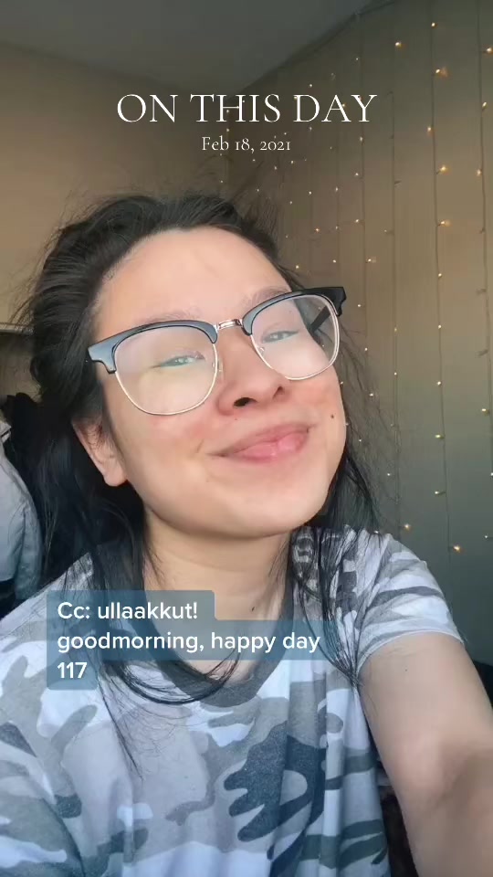 @annieneevee
