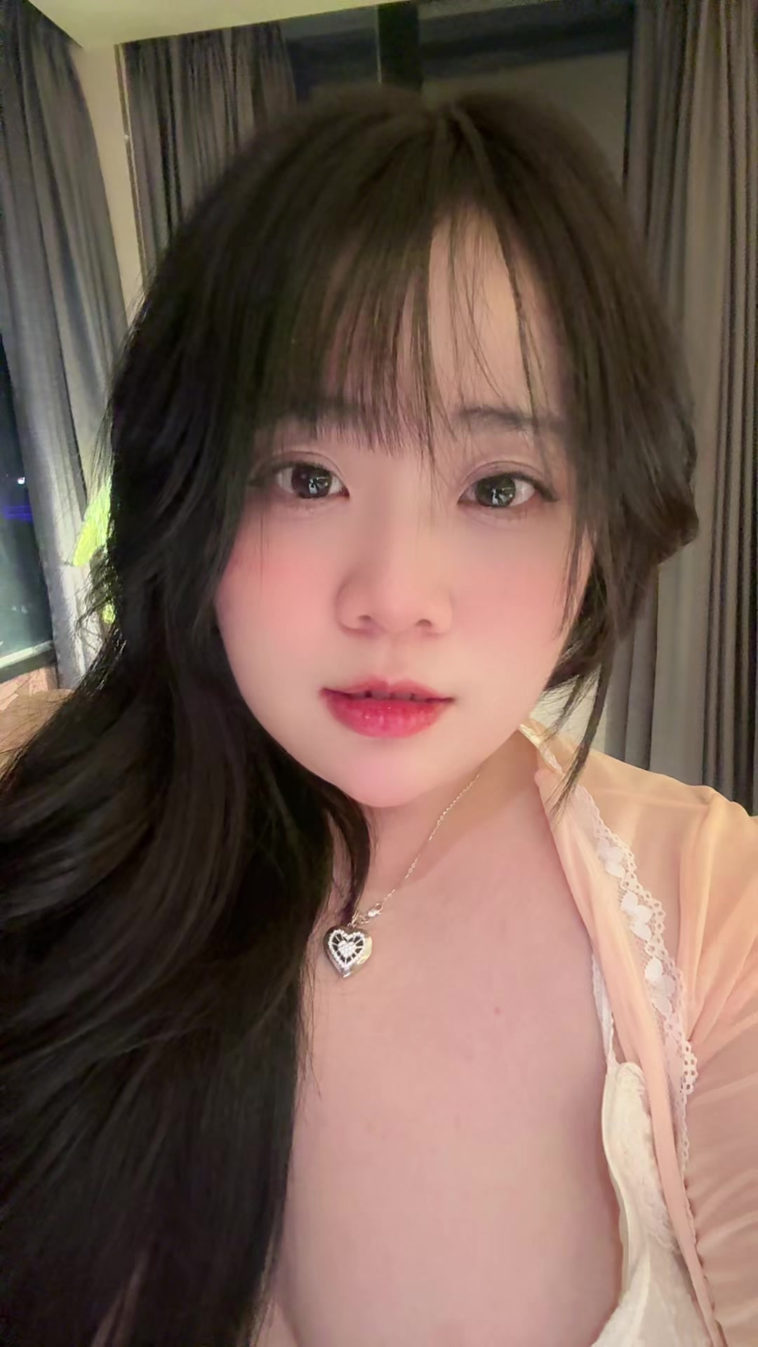 @B&ocirc;ng n&egrave; 👉👈