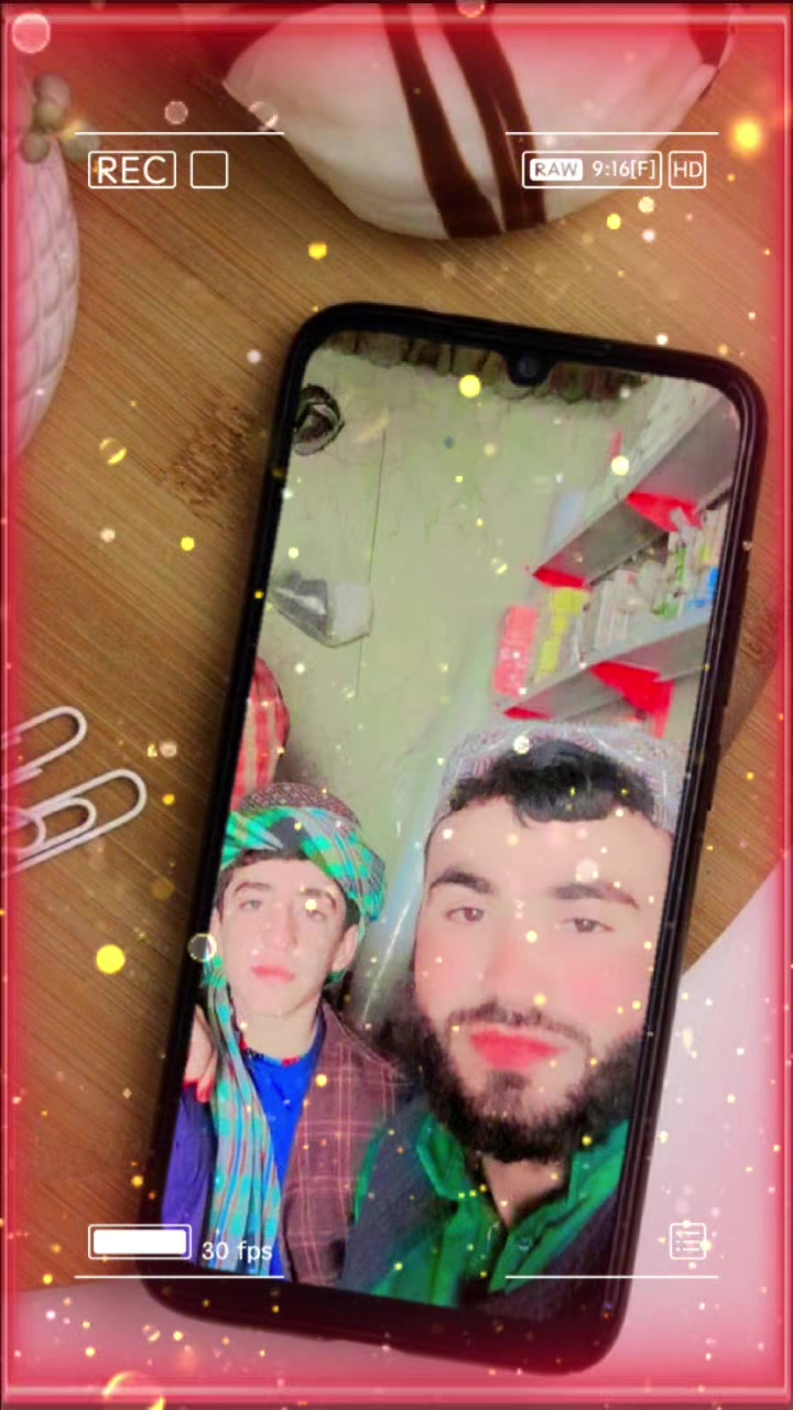 @Bjjghjj