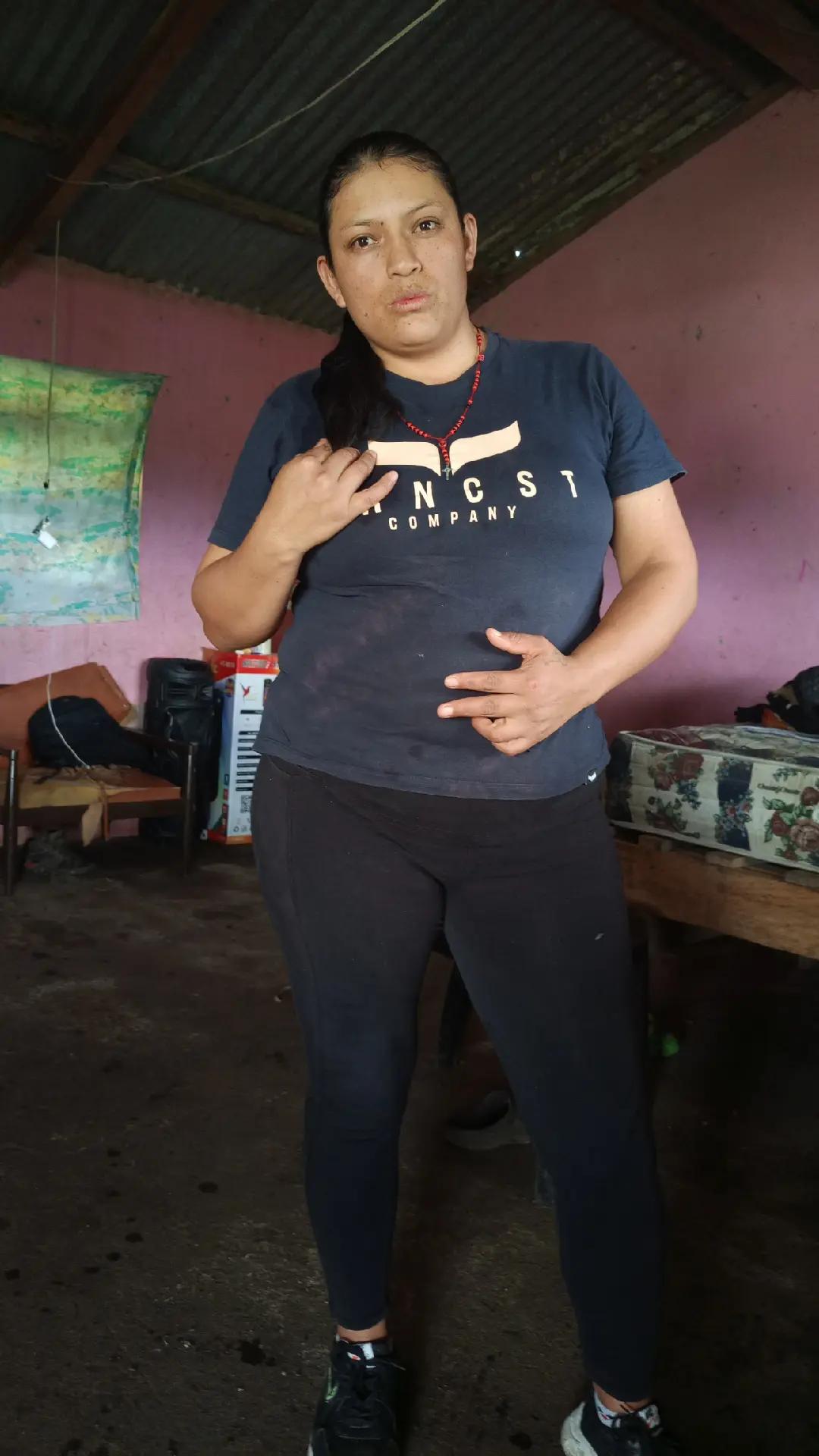@la chiquita elizabeth Aneloa