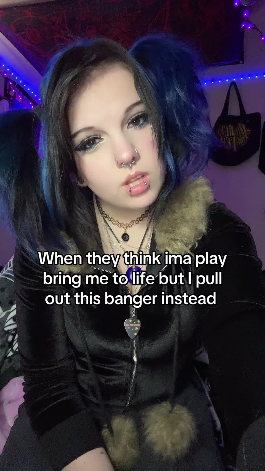 @Keili🖤💋