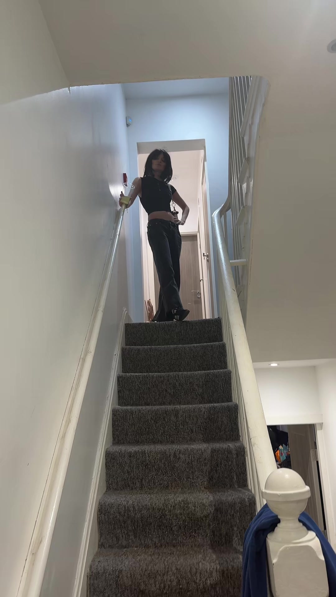 @abi.e