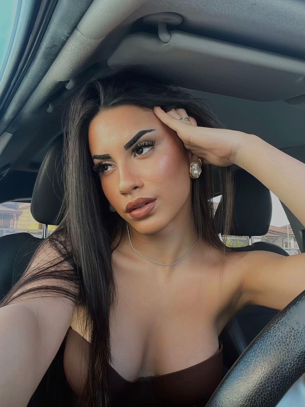 @claudiaausaii