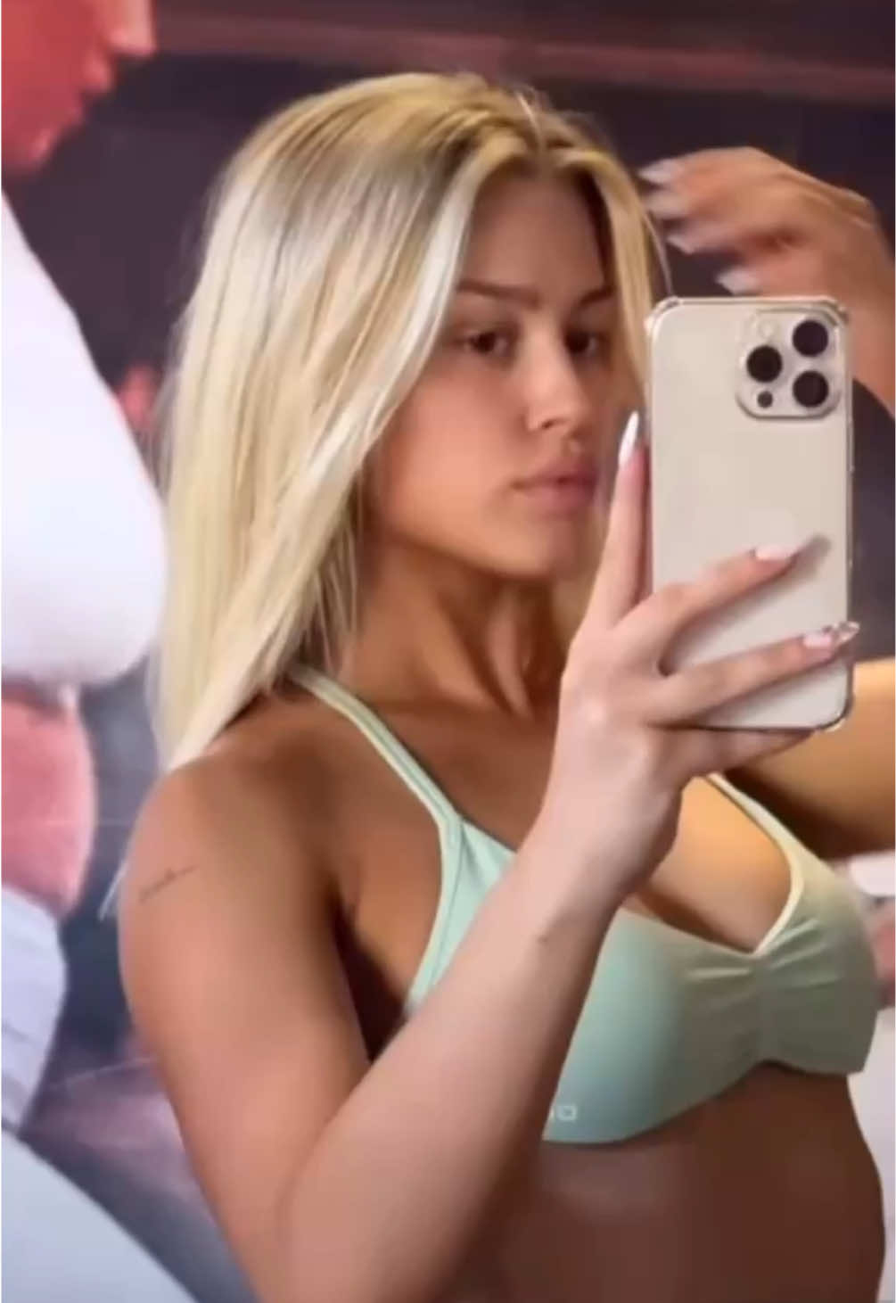 @Emaaxx