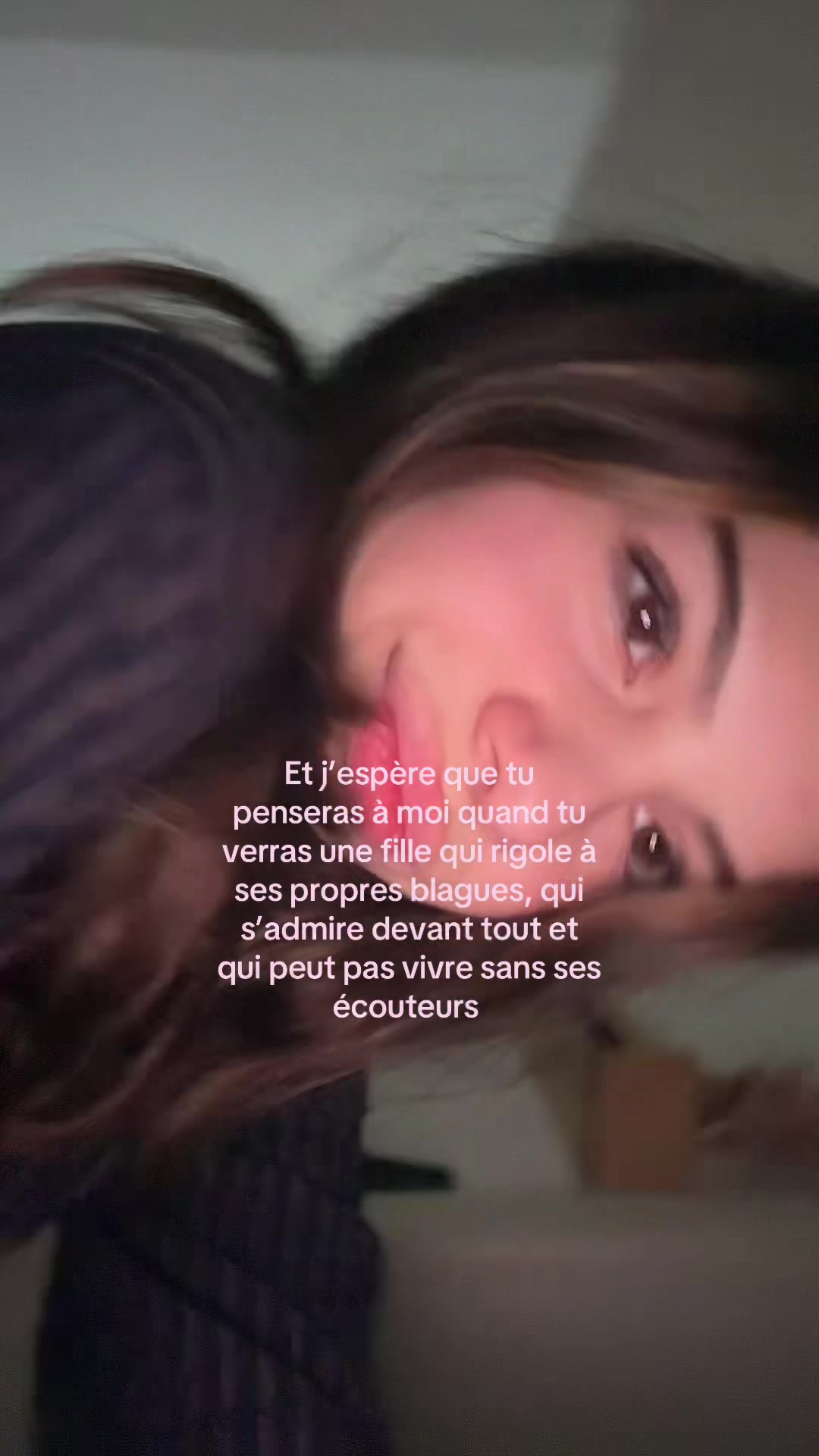 @Ellaaa