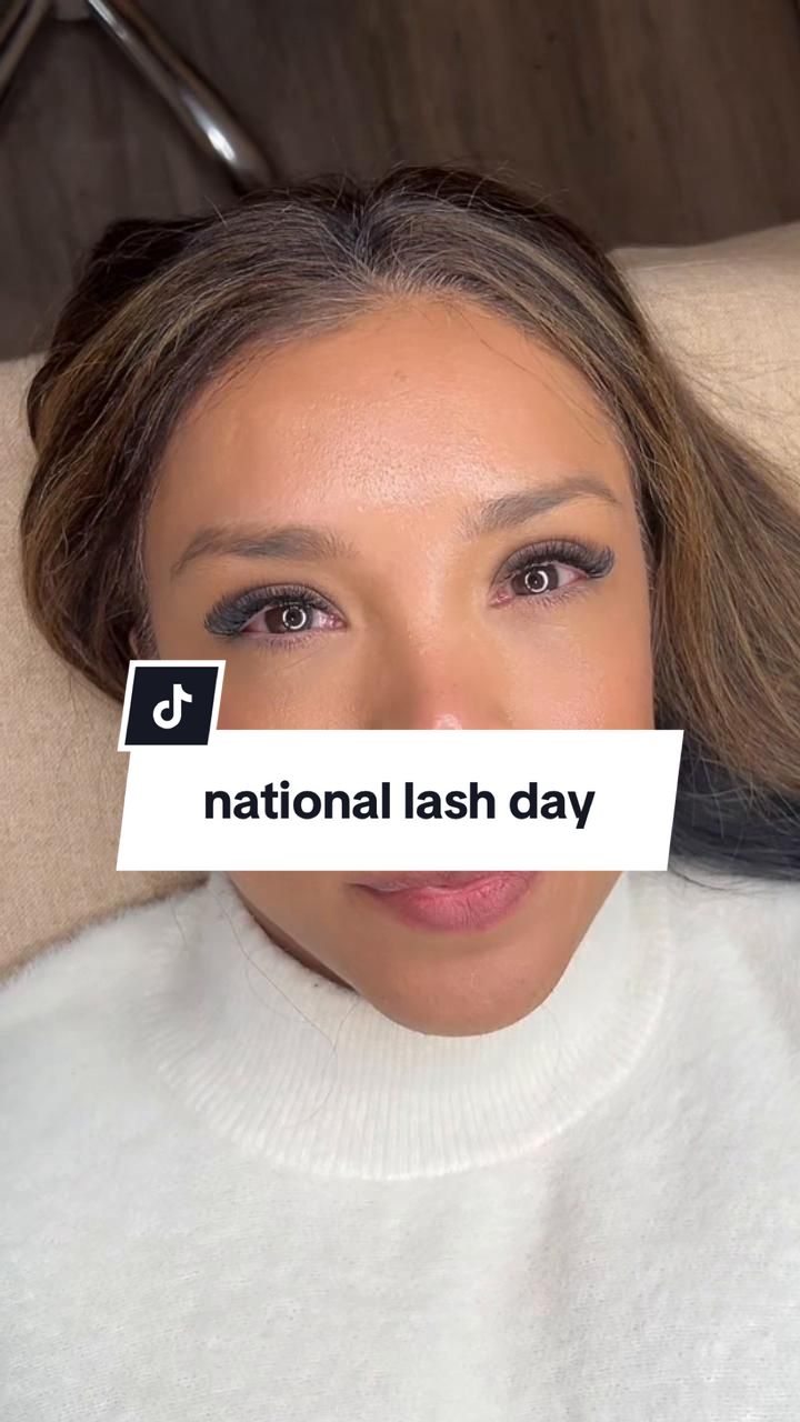 @lashlovecolashes