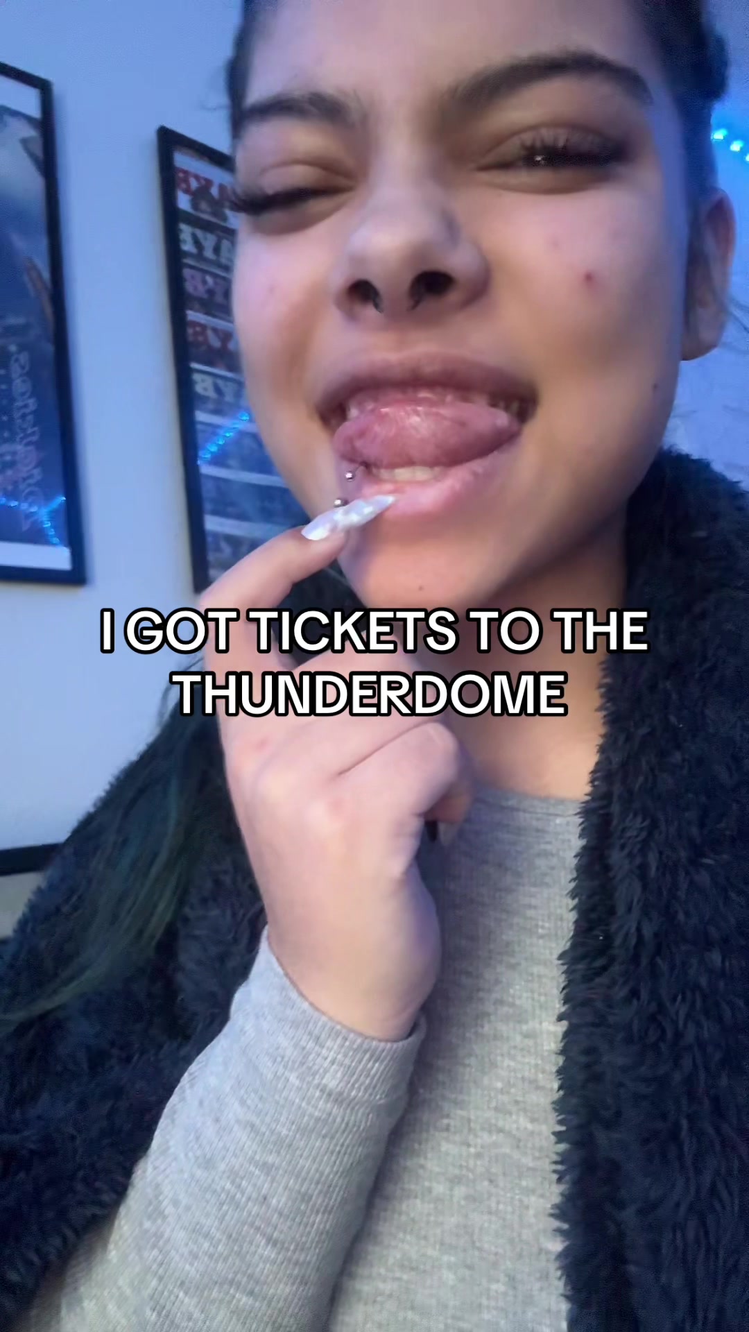 @Isabella