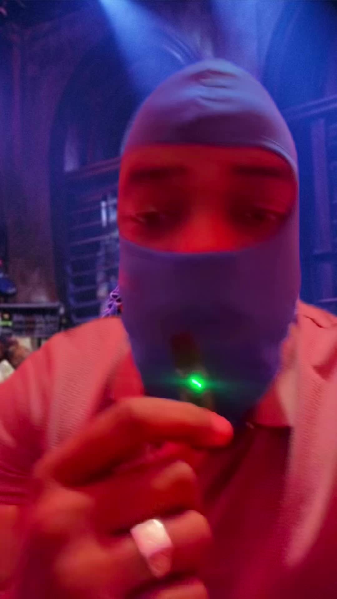 @2pacexpliqu&eacute;