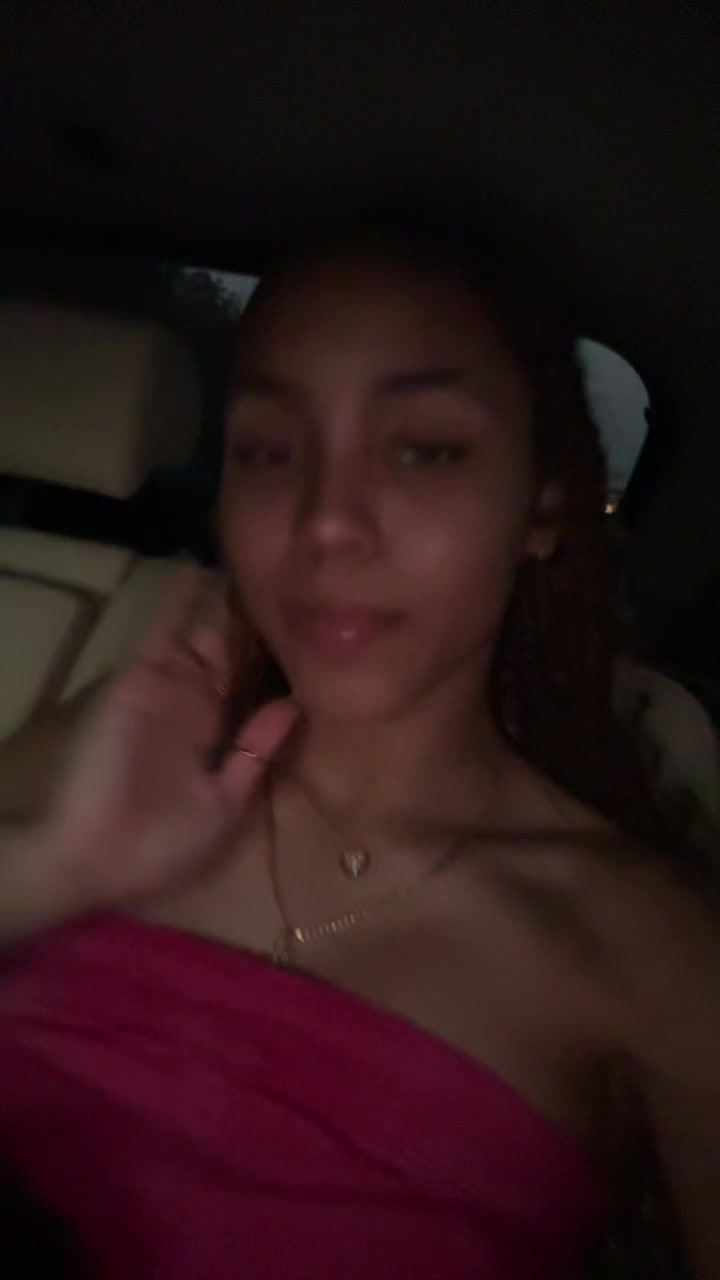 @jalieelenaa