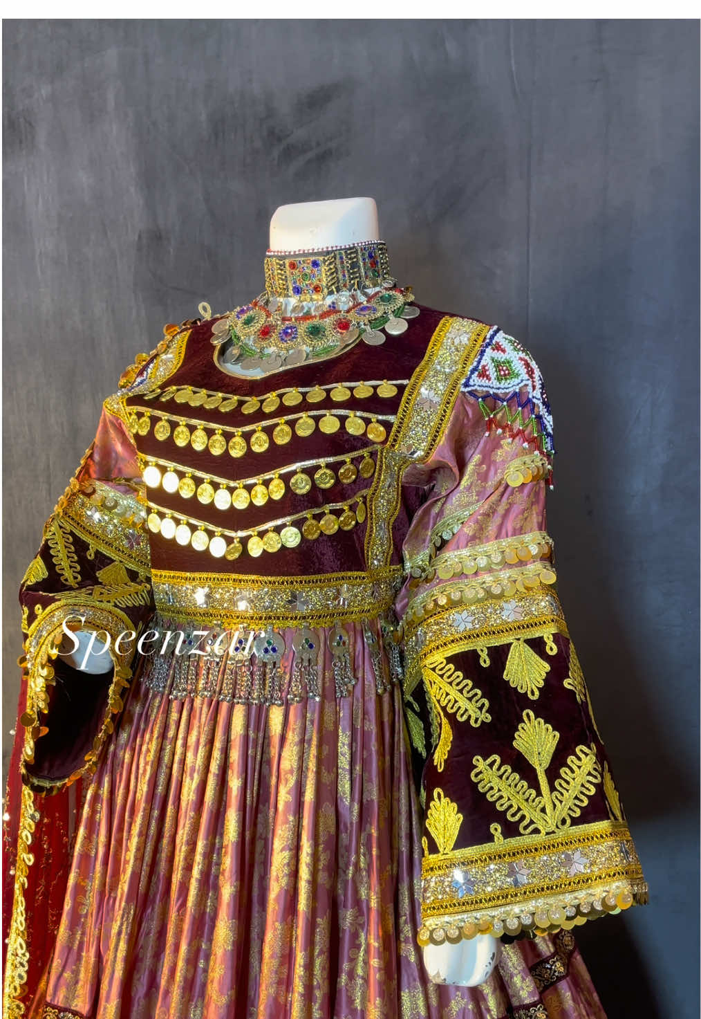 @Afghan Speenzar | Kochi dress