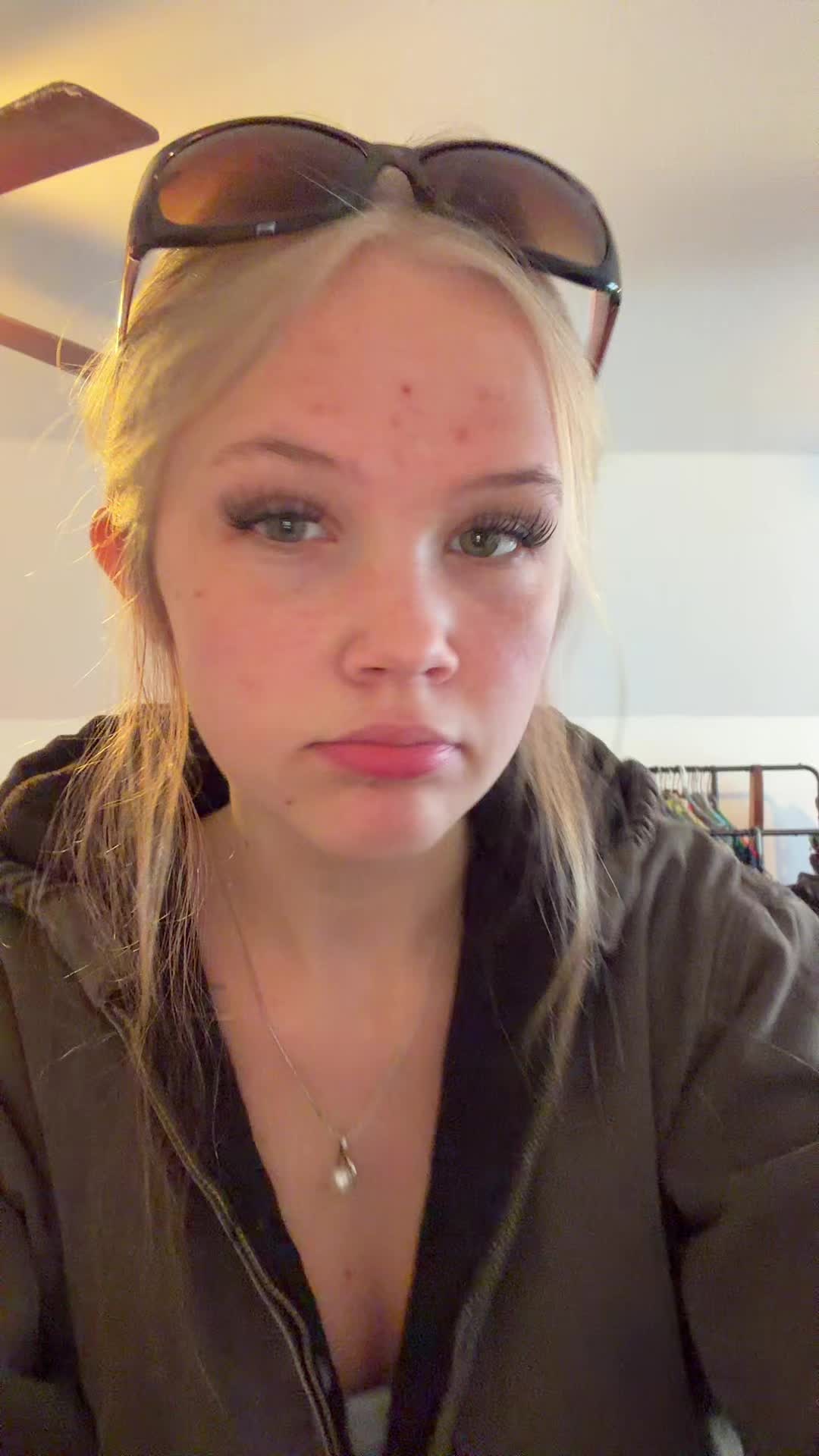 @ellie