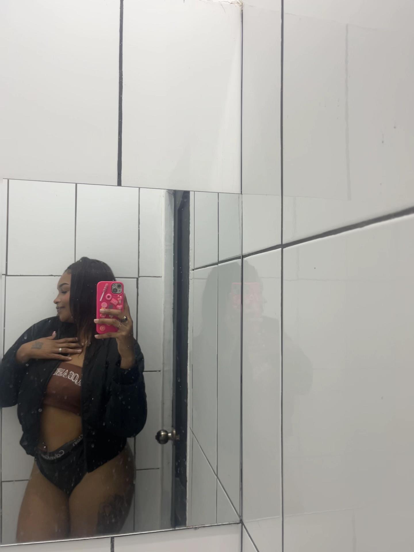@Bellaquita 😈🥴