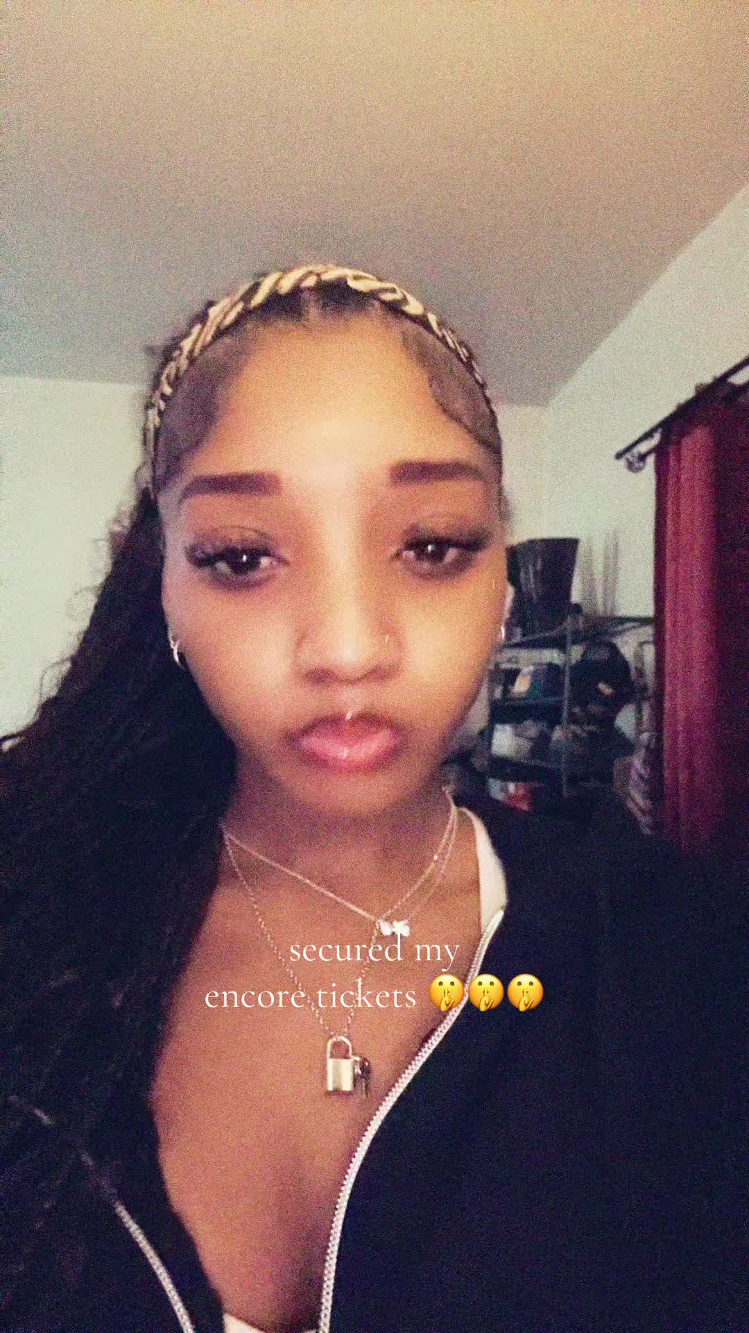 @👸🏽