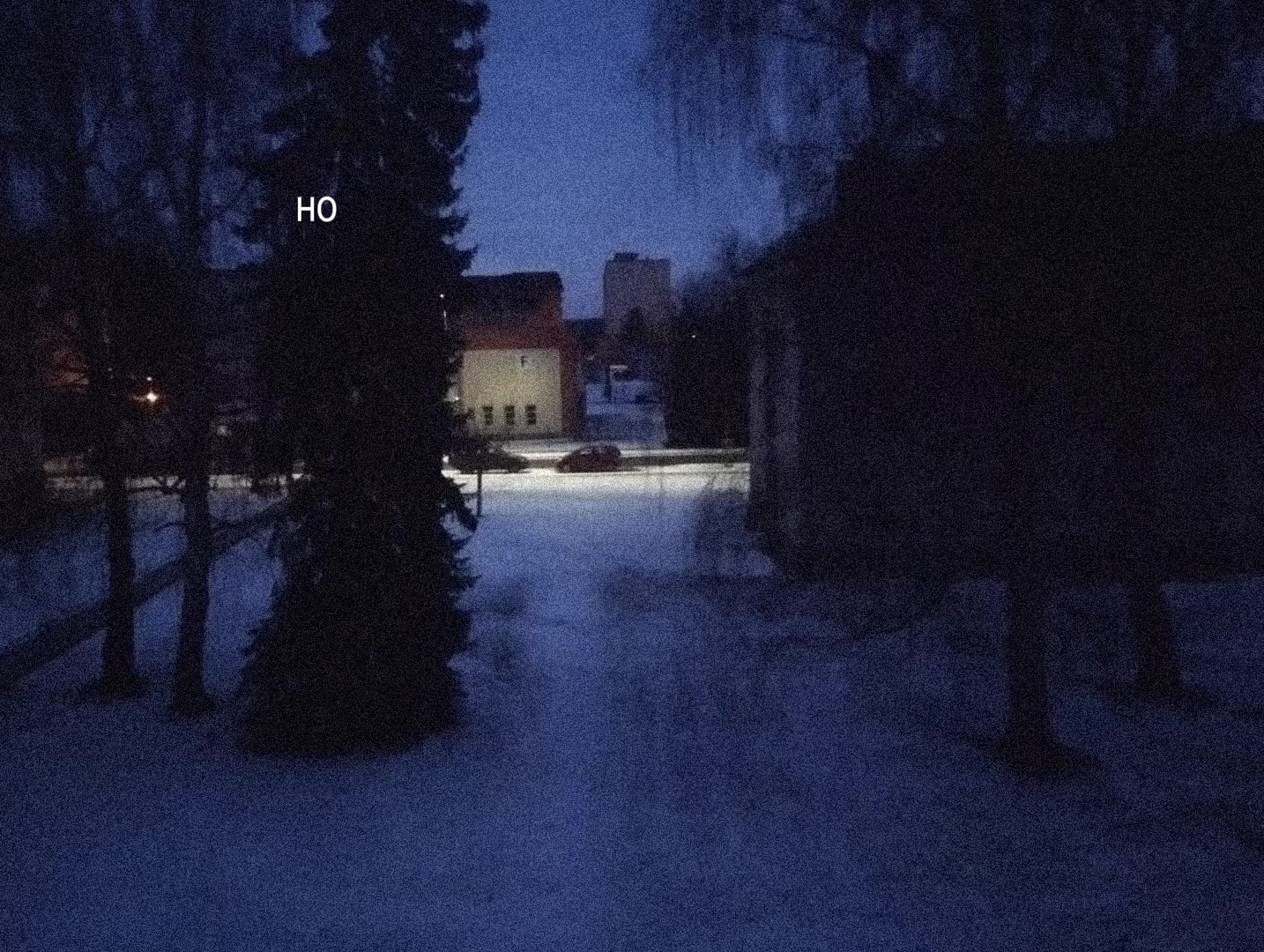 @𝑒𝑙𝑖𝑣𝑎𝑛𝑠𝑎