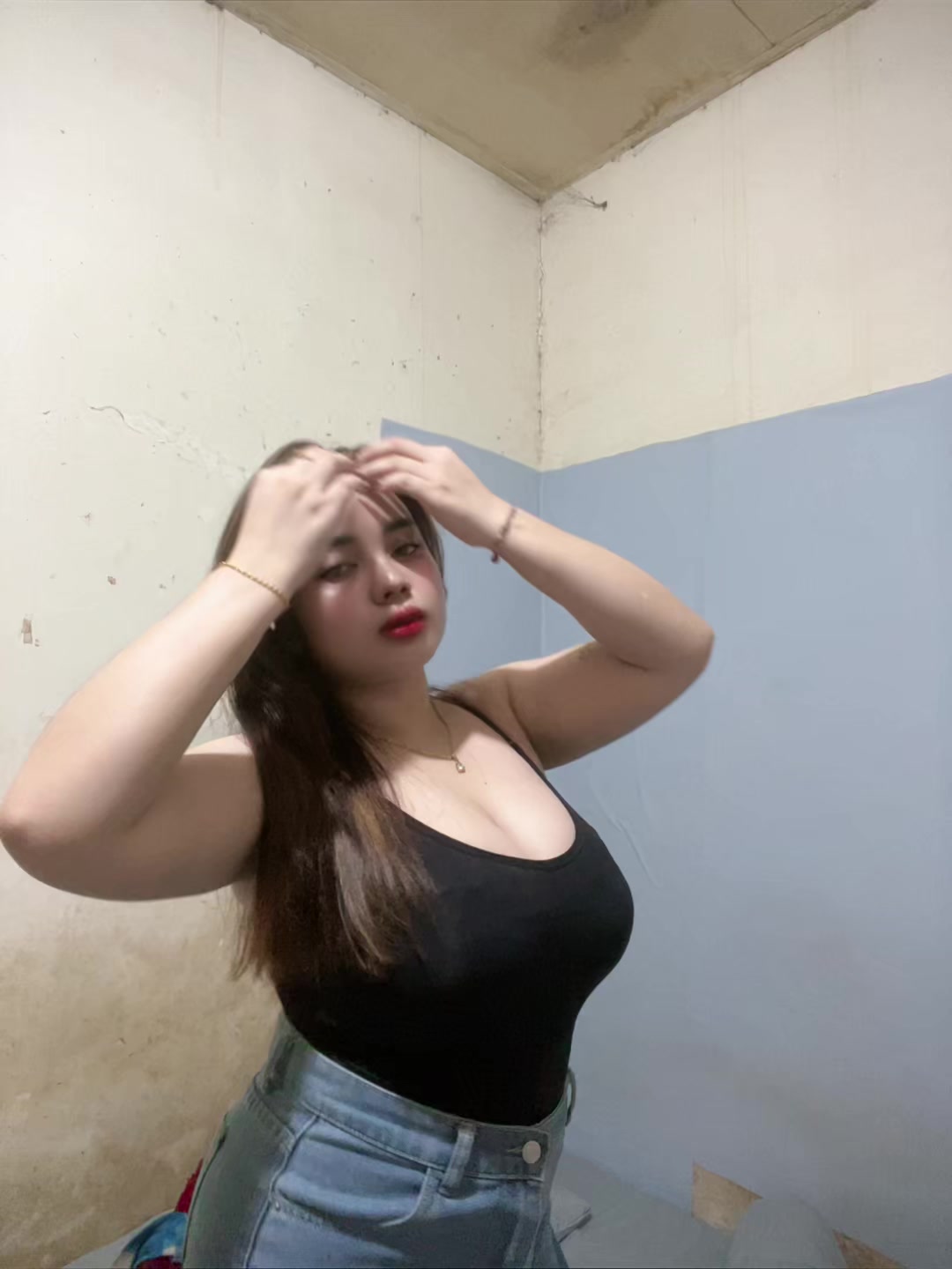 @Ryy_🦋