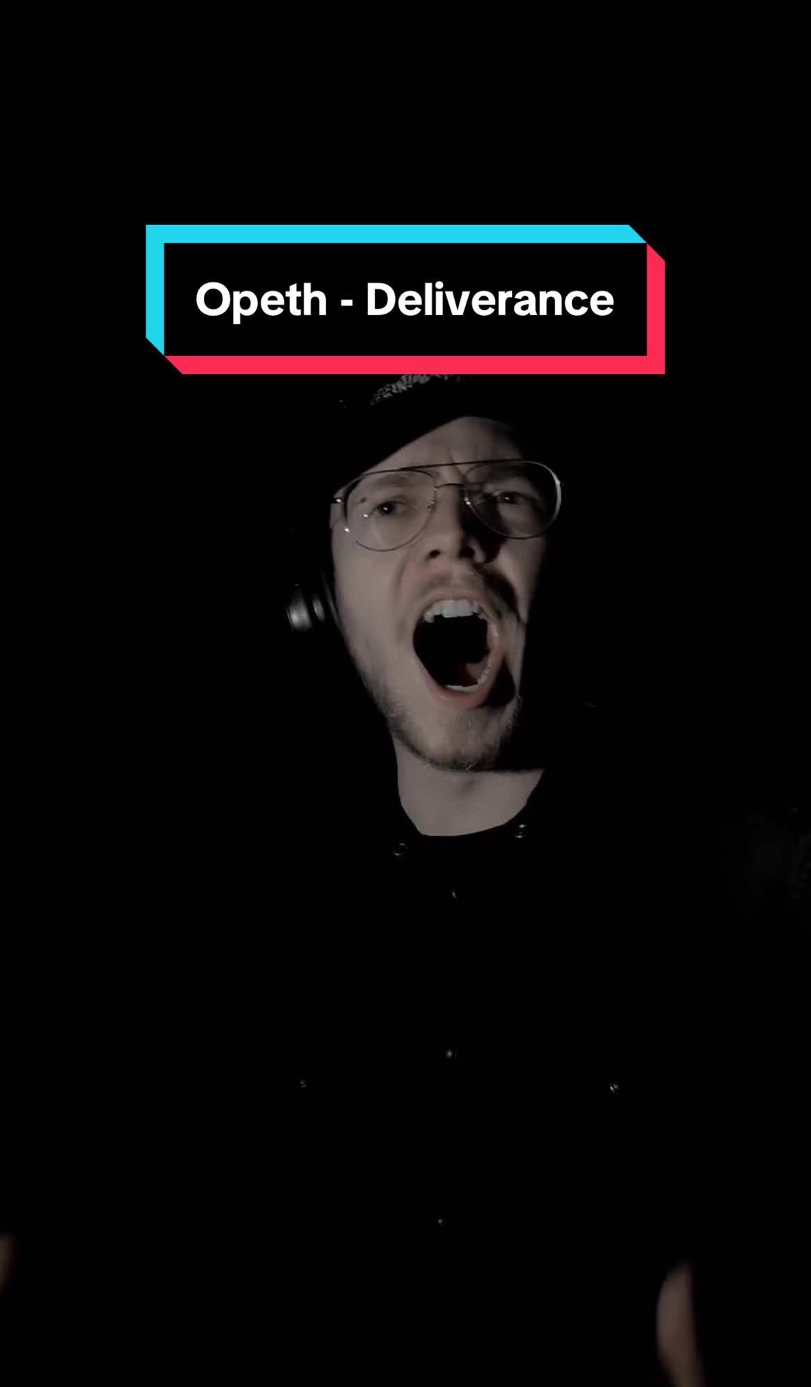 @Aco