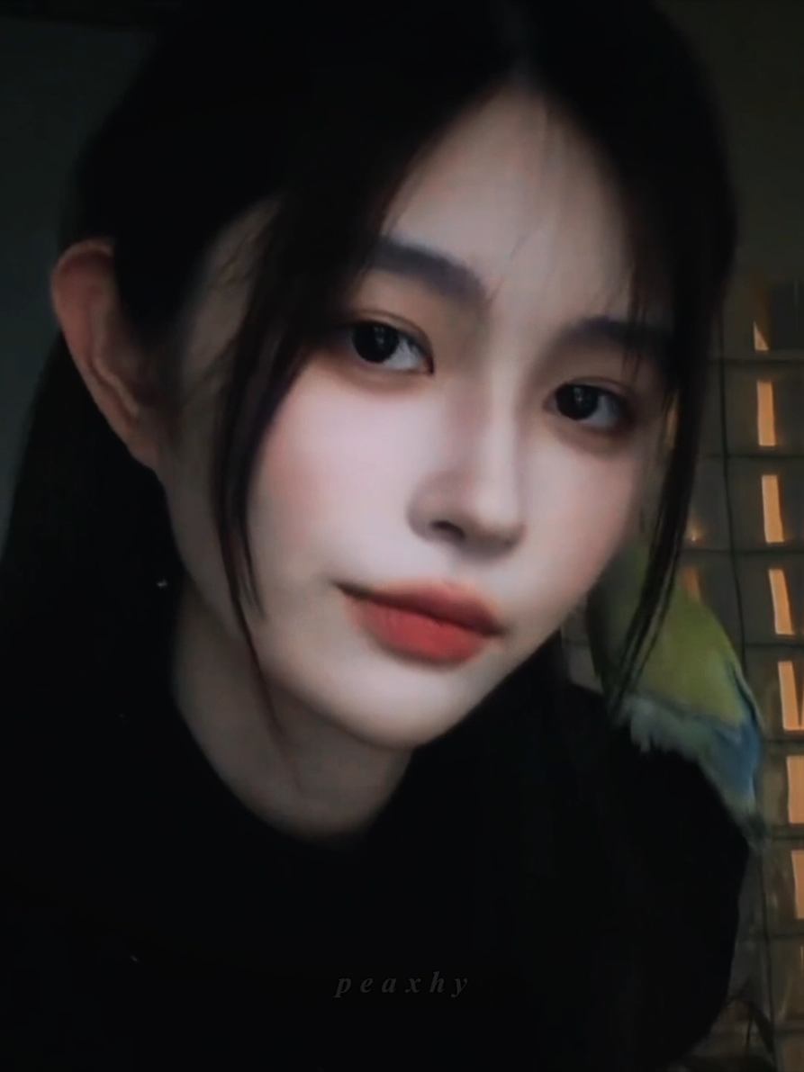 @𝒑 𝒆 𝒂 𝒙 𝒉 𝒚✨