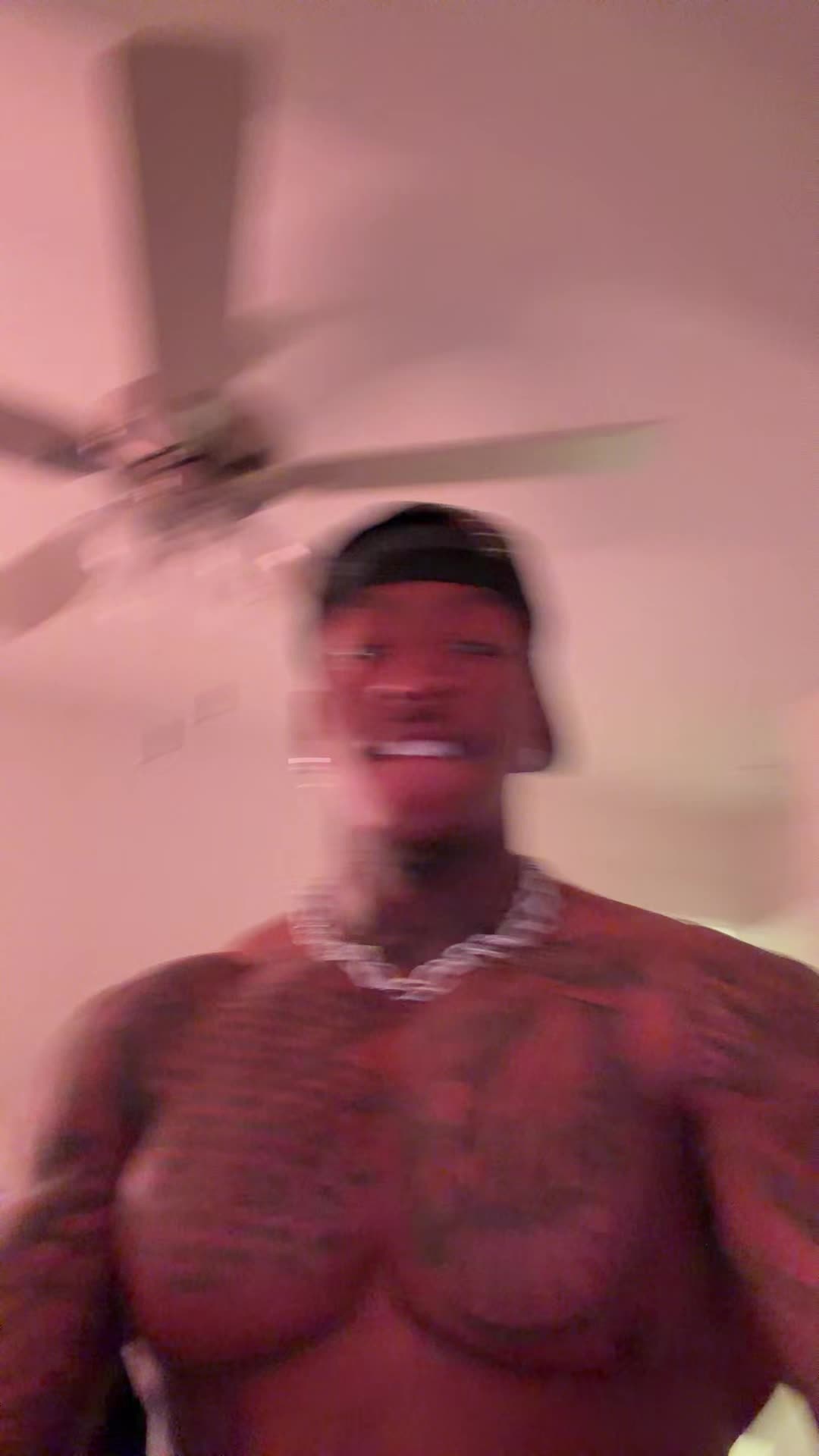 @Ju