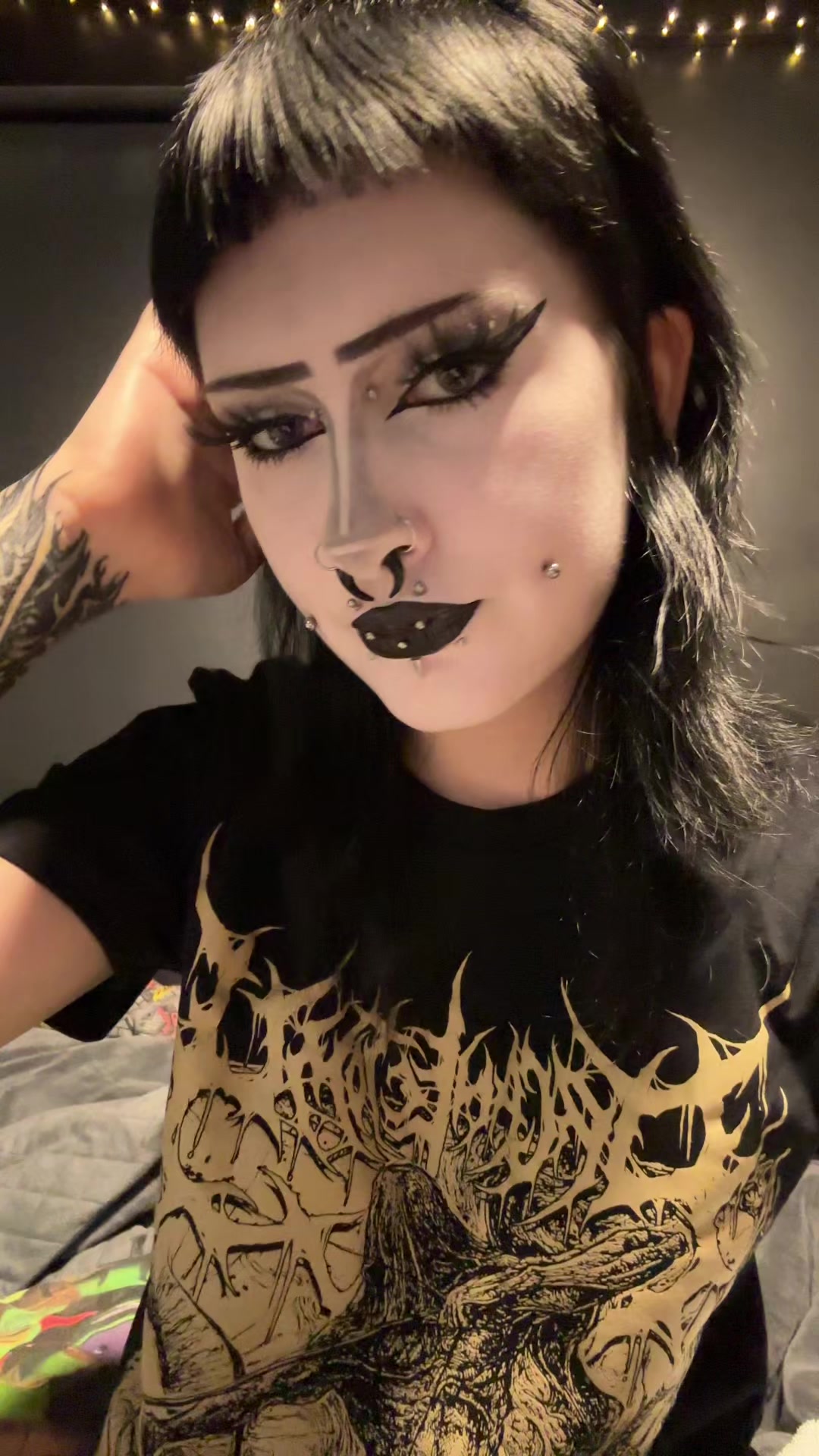 @eve 🕷️
