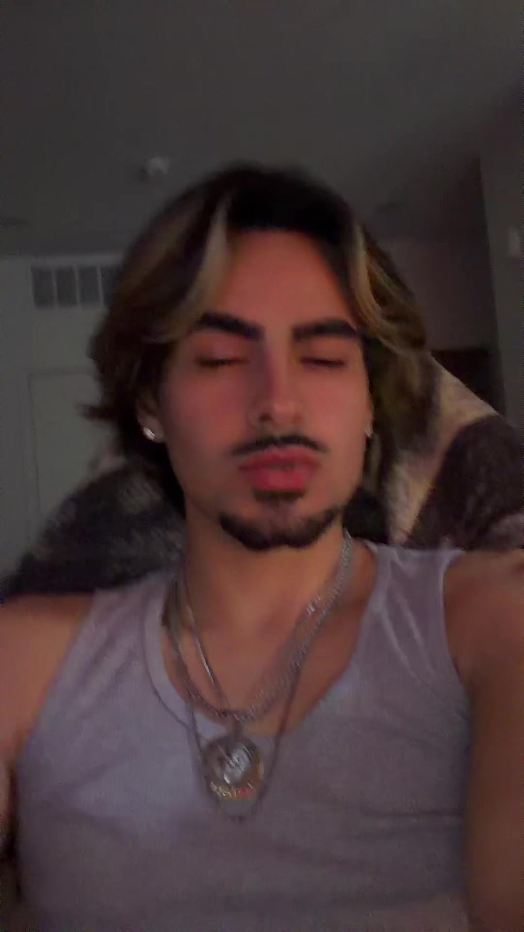@Z