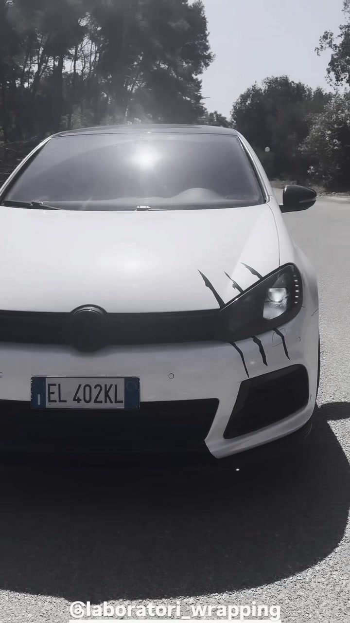 @🕷️dennisferrari