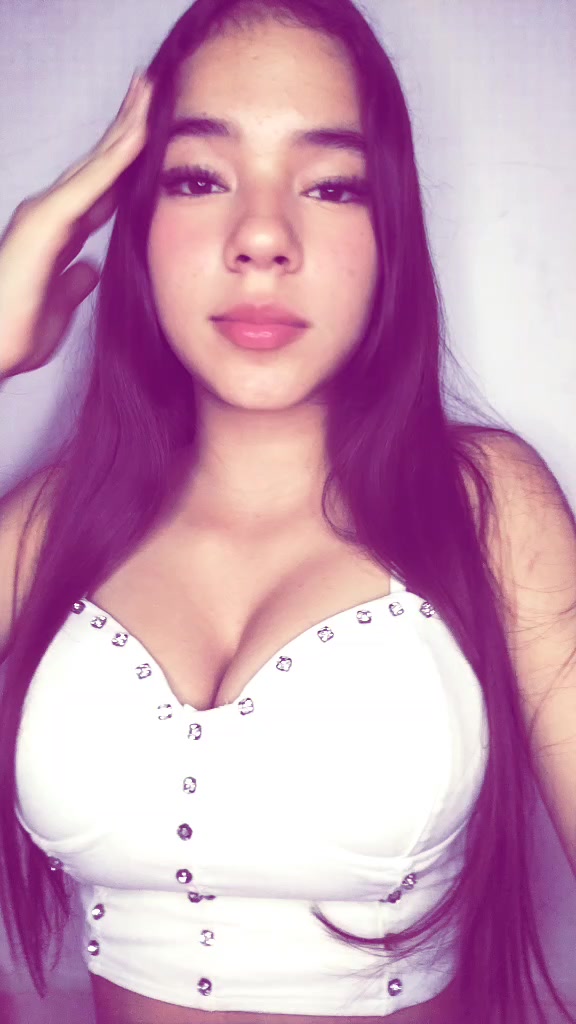 @𝑓𝑖𝑜𝑟𝑒𝑙𝑙𝑎.