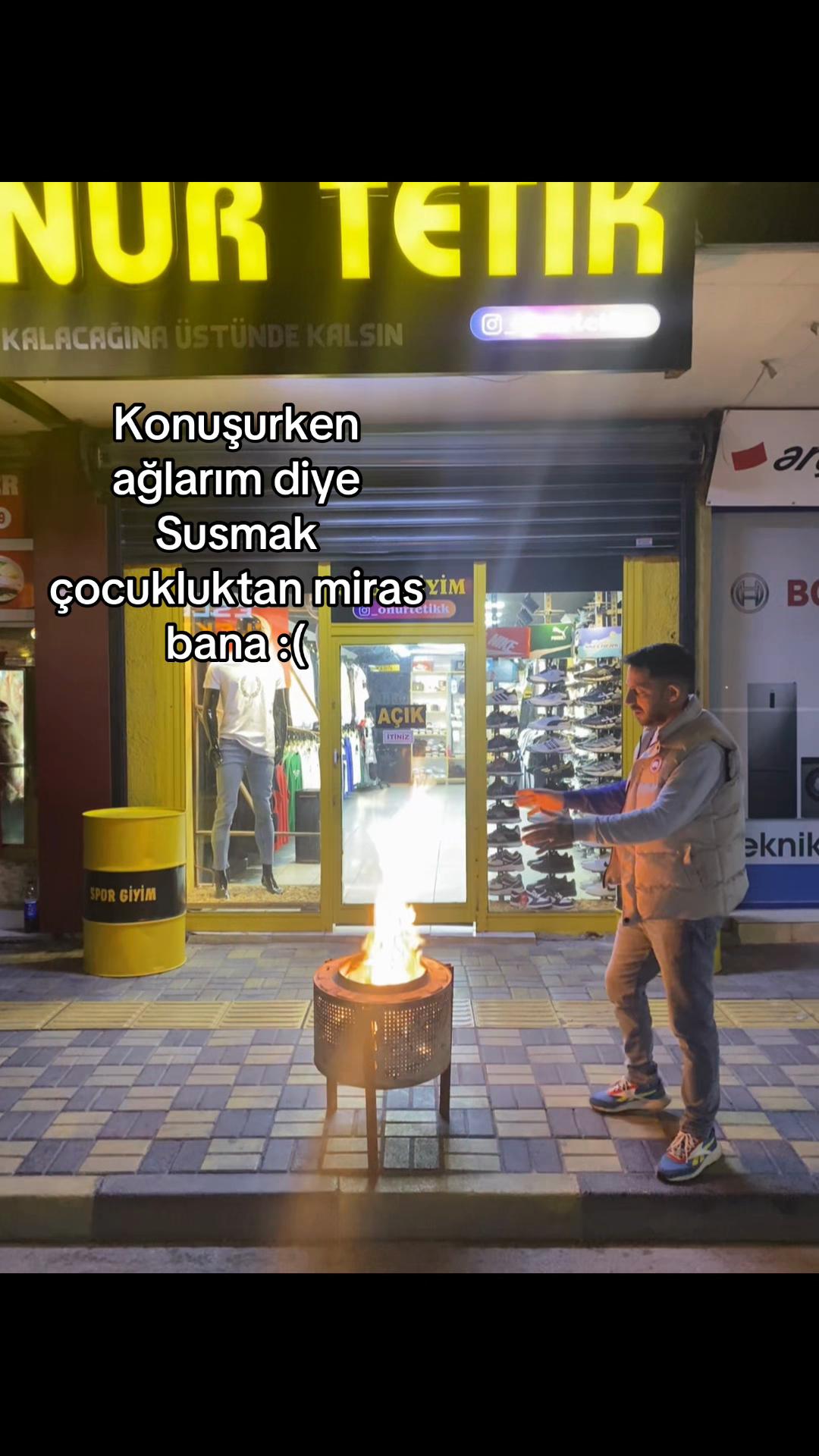 @𝘖𝘯𝘶𝘳&ensp;𝘵𝘦𝘵𝘪𝘒