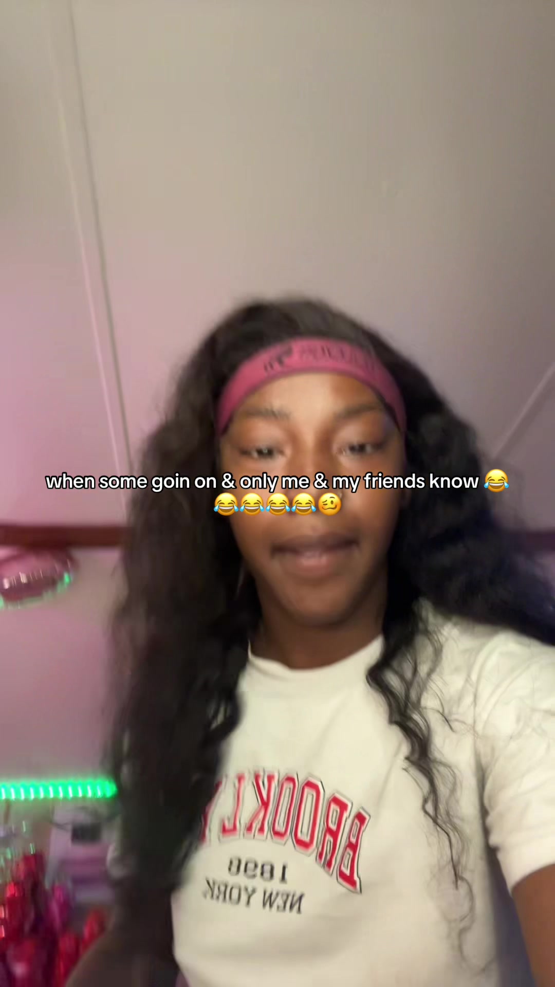 @MAYERAWAXX :)👅