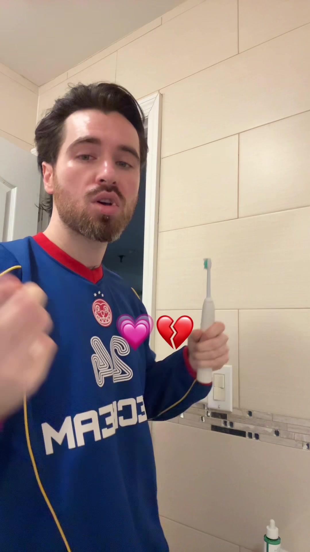 @tonyscreenshots