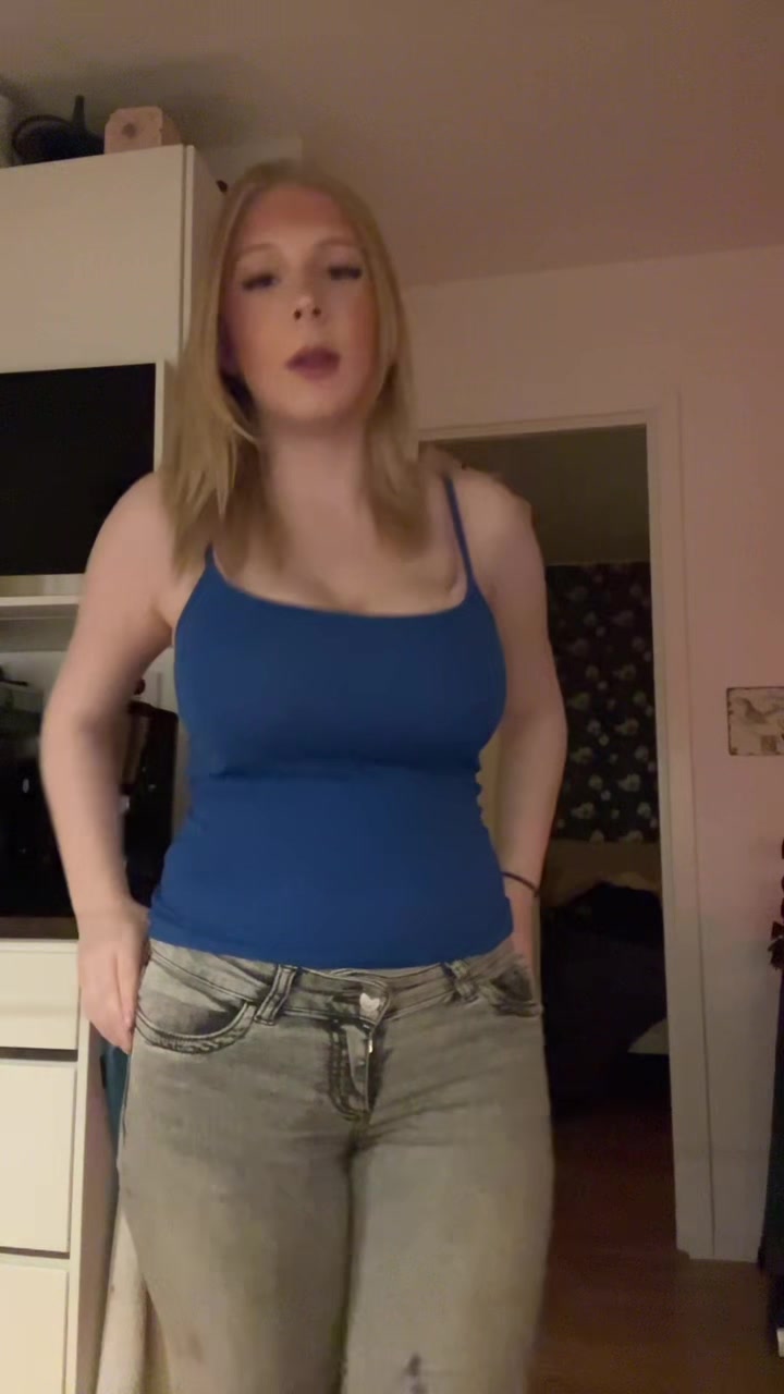@𝓪𝓰𝓷𝓮𝓼😽