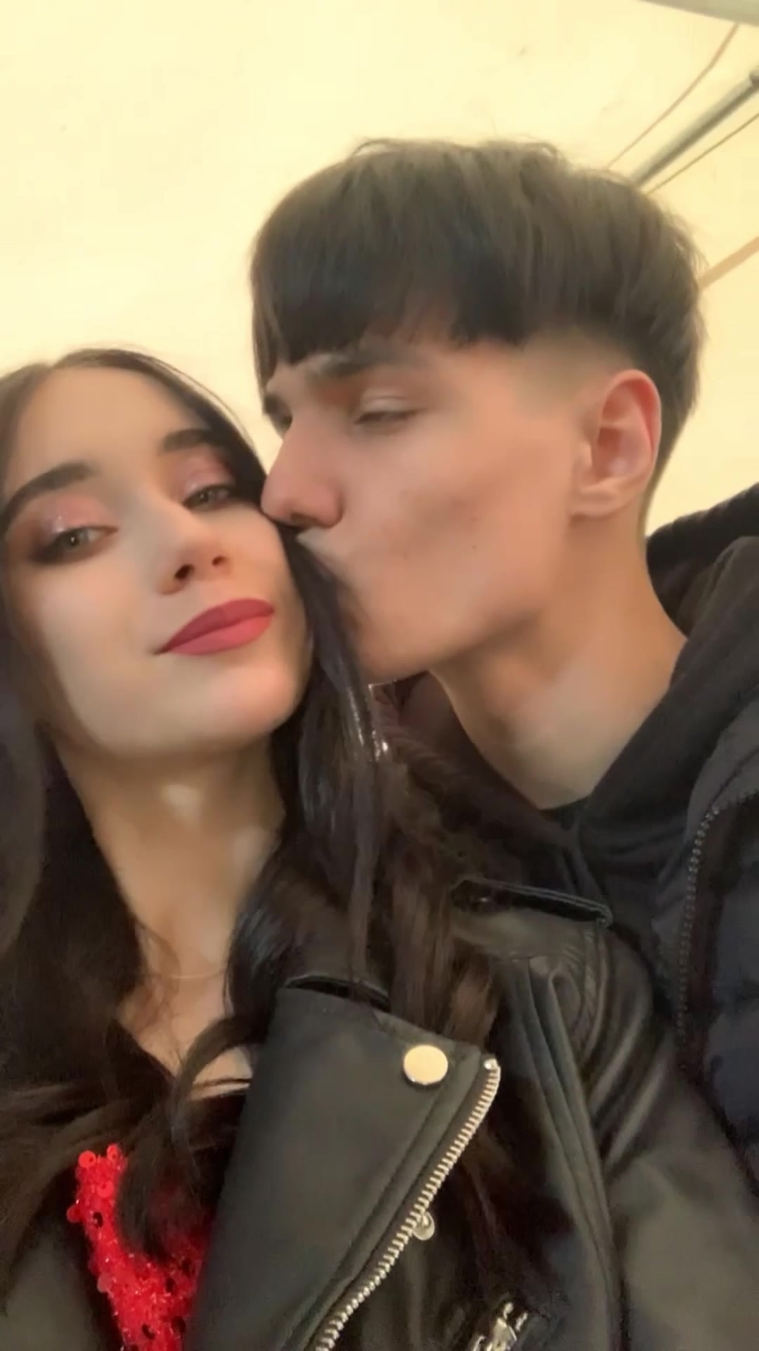 @Gabriela