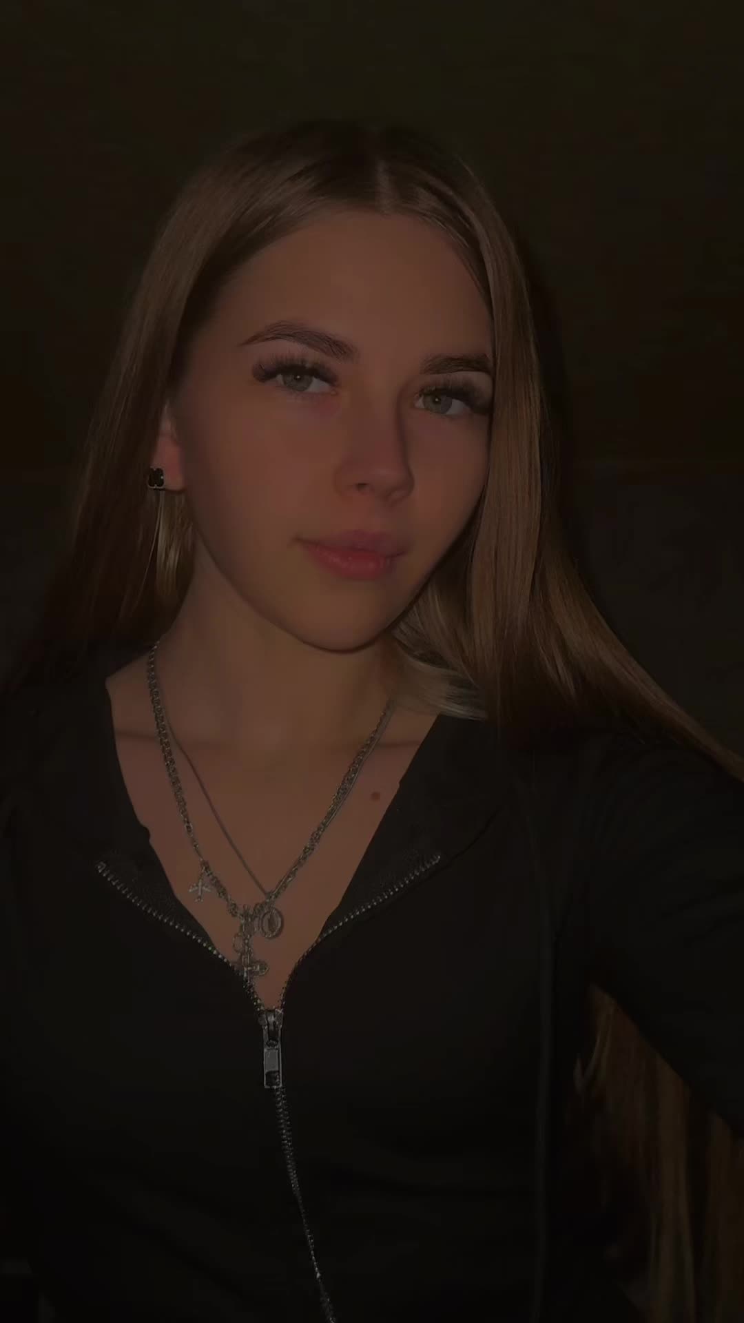 @Polina🐰