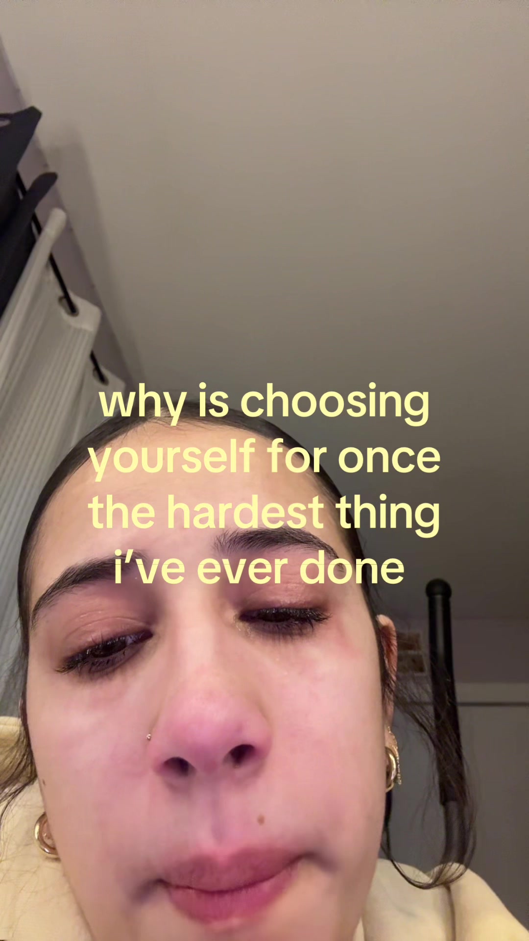 @???