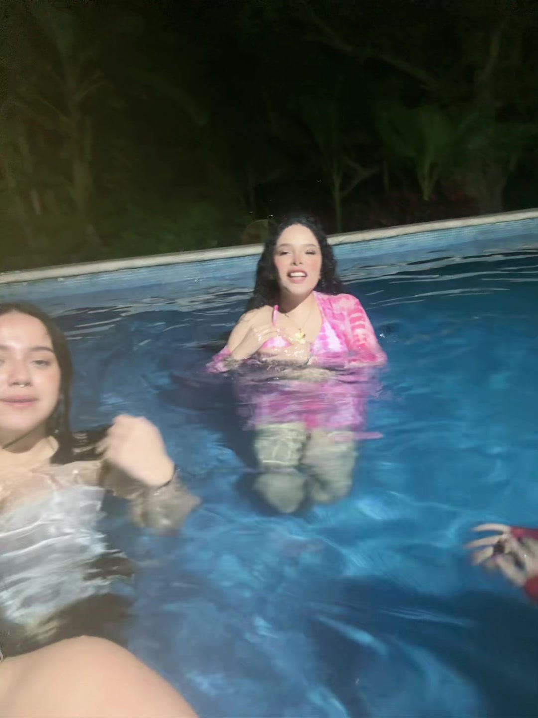 @SANTOYO