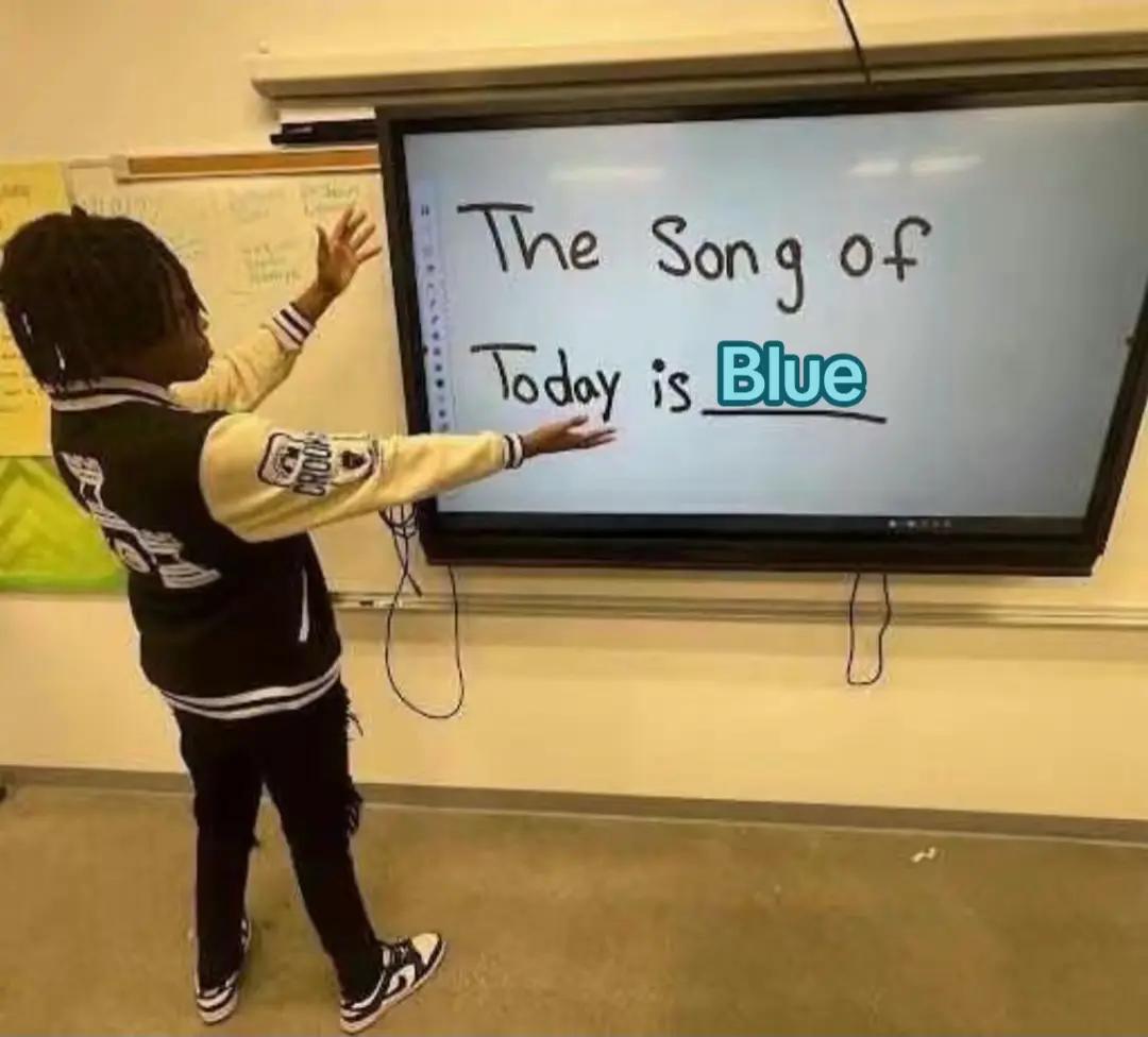 @AJ [₵Ⱨ₳₦Đ&Oslash;Ⱡ's vers] 💙🖤🎤
