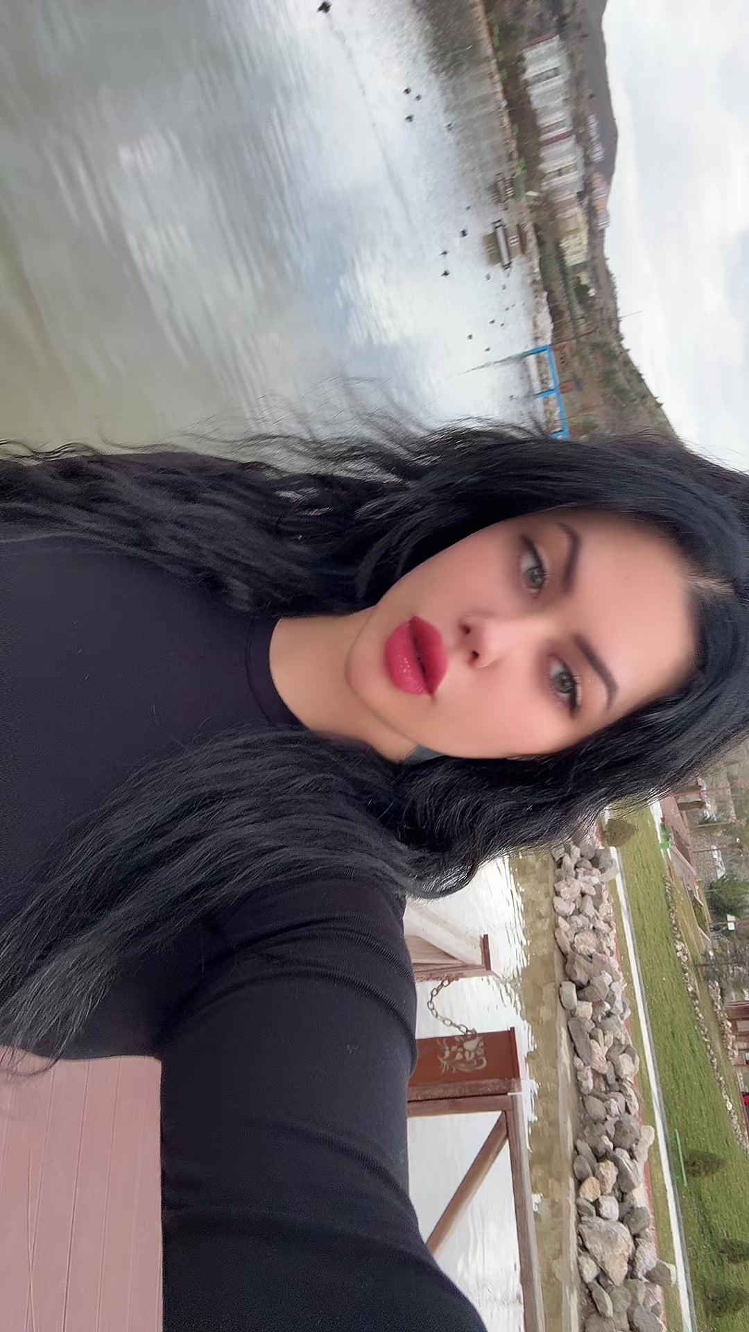 @MYʙᴜꜱᴇ 👼