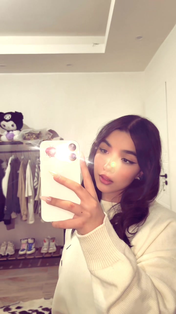 @aynaz