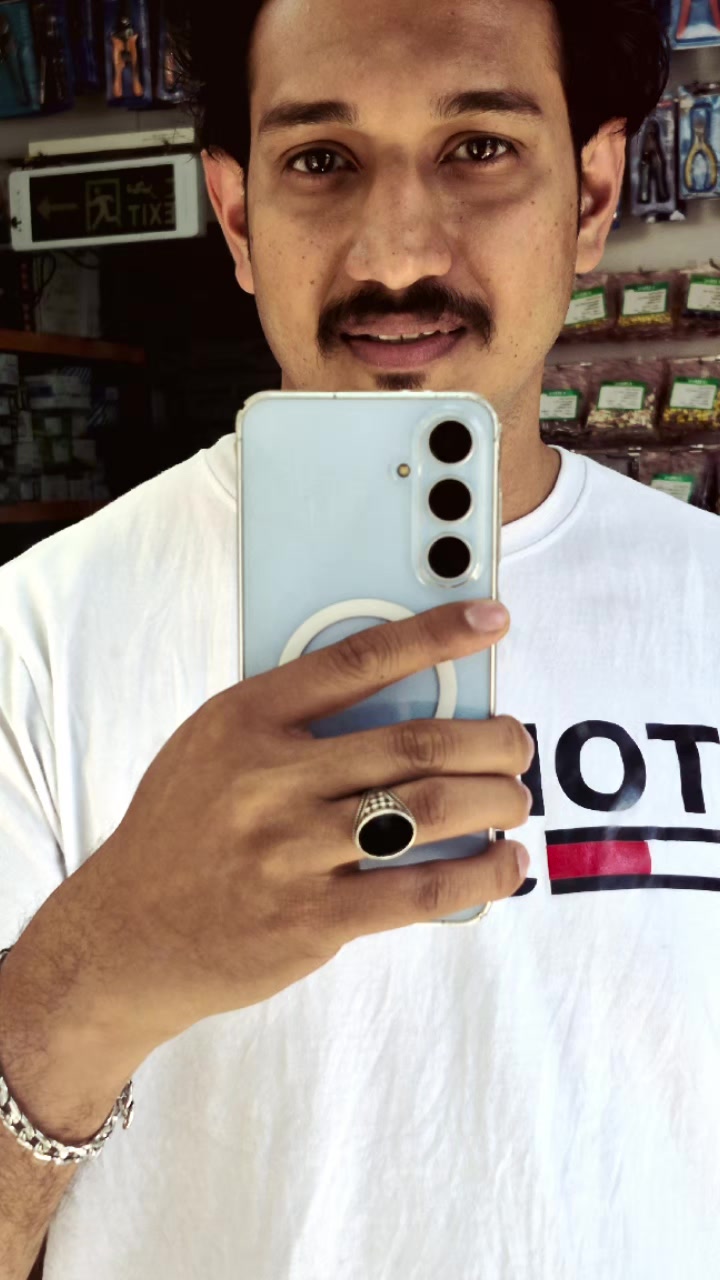 @Irshaaa