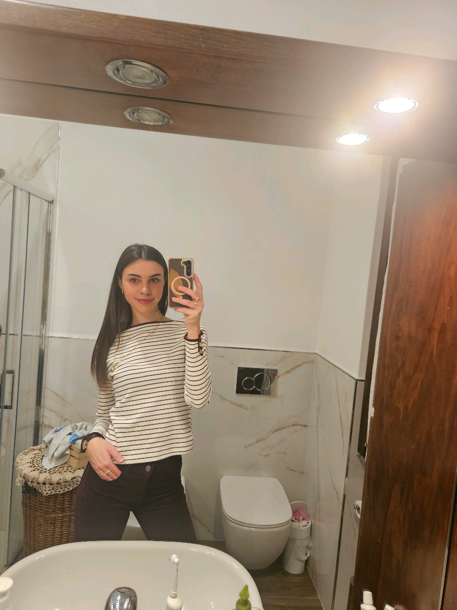 @angelicacortinovis