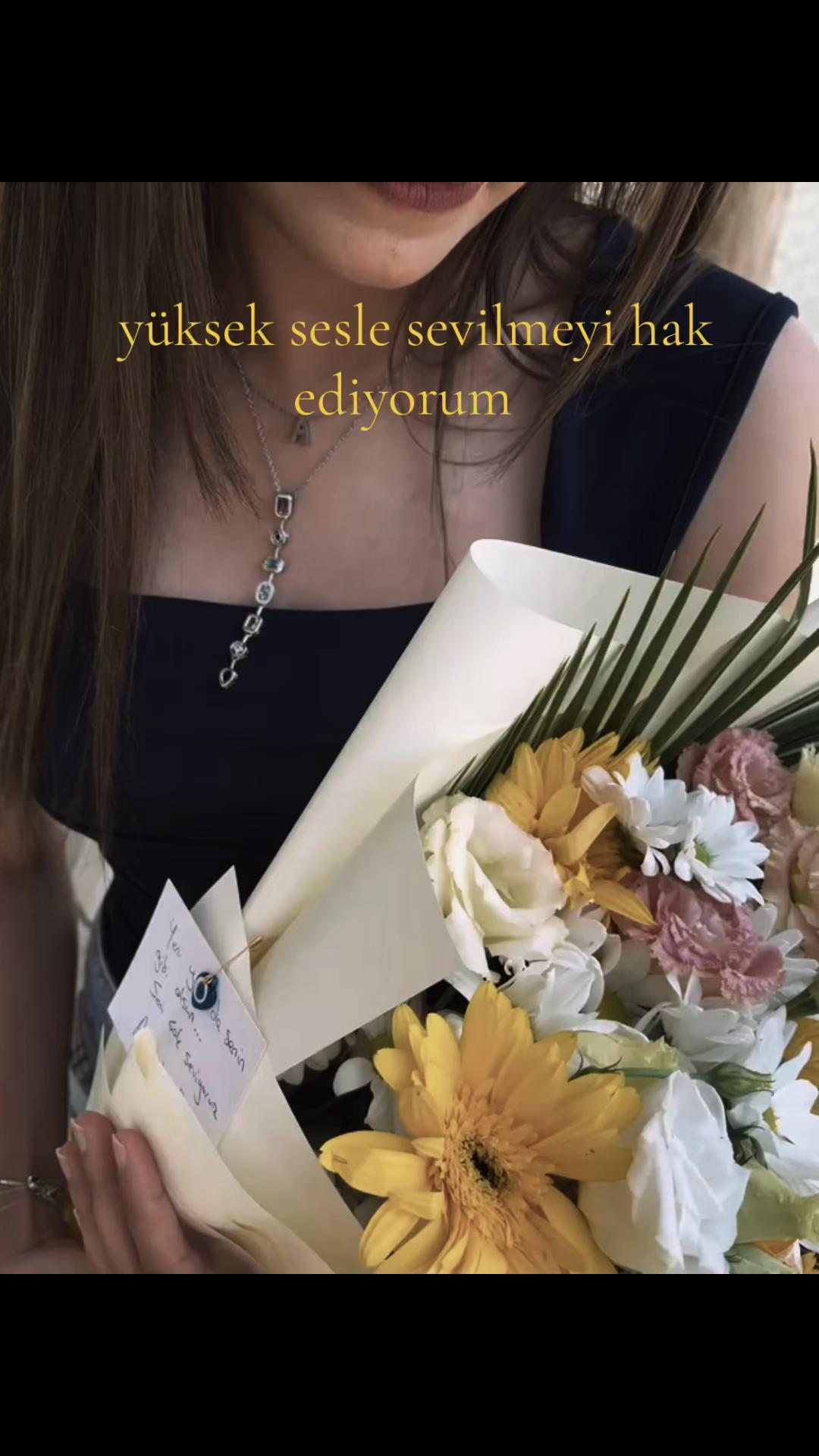@Ayşenur