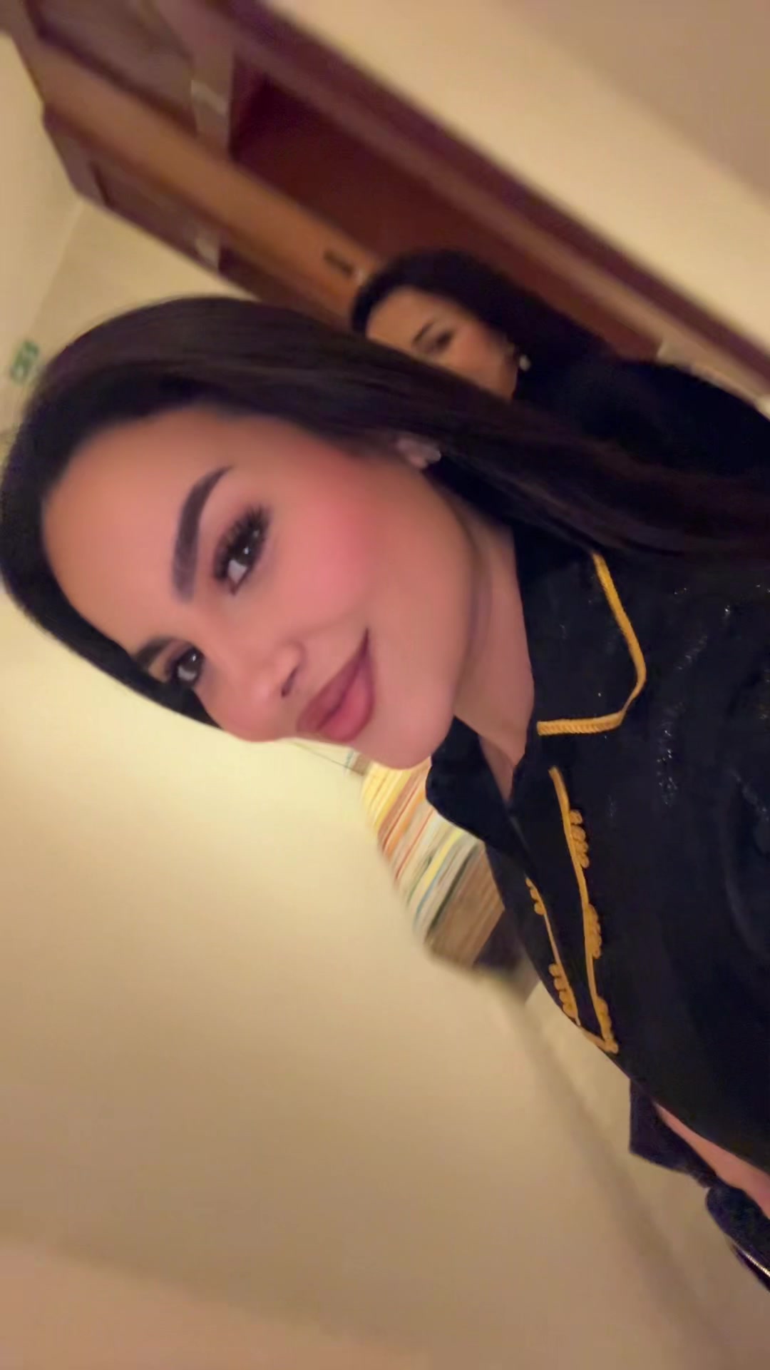 @Wiყa