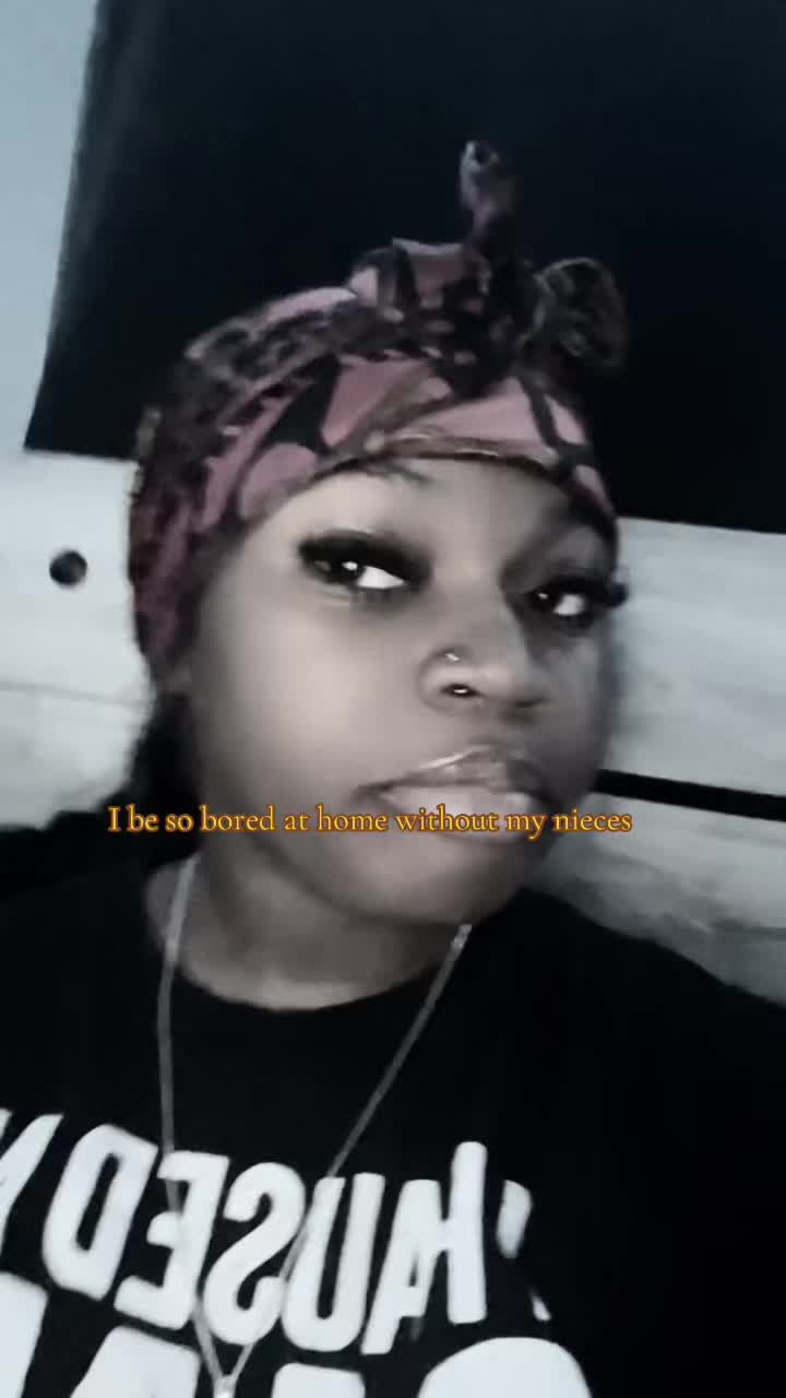 @LADYB😘?